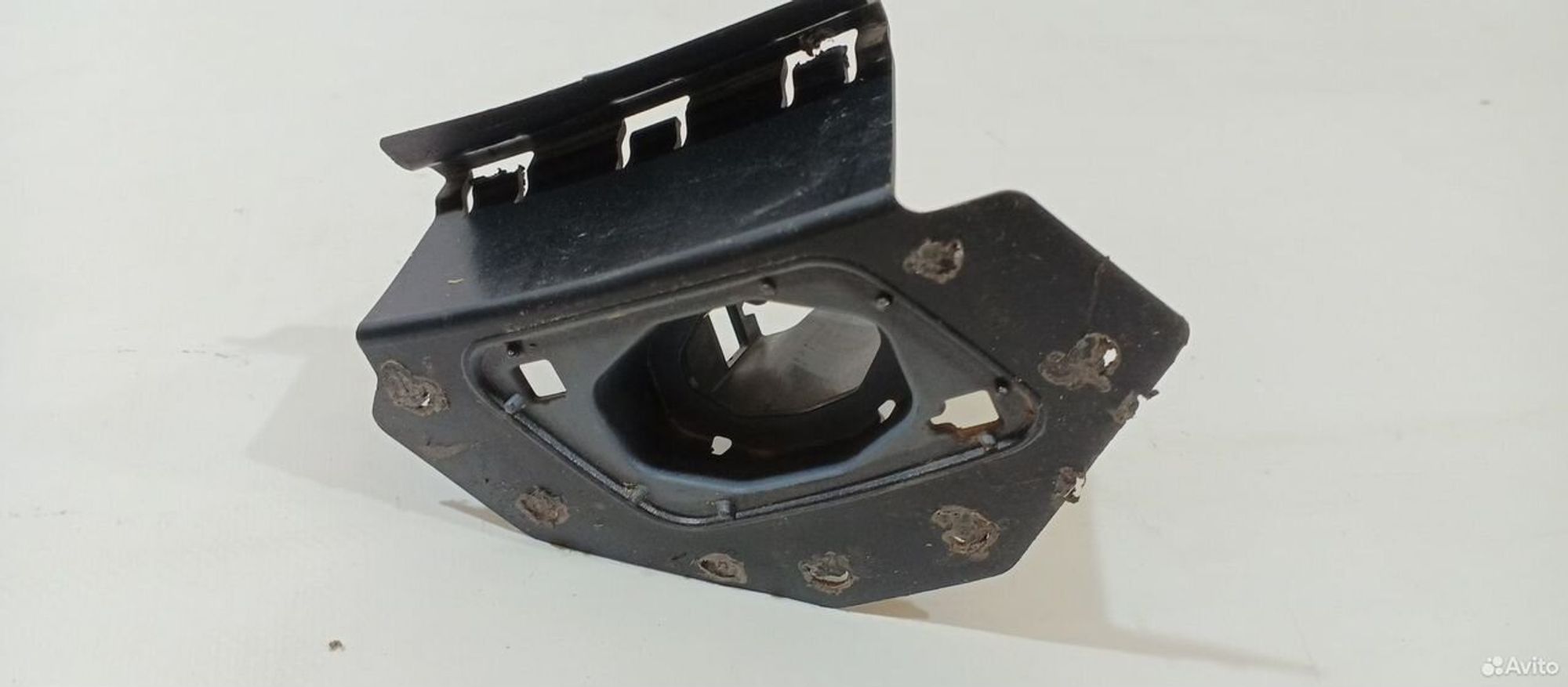 Кронштейн омывателя фар правый Volkswagen Tiguan 2, 2800 рублей, Уфа