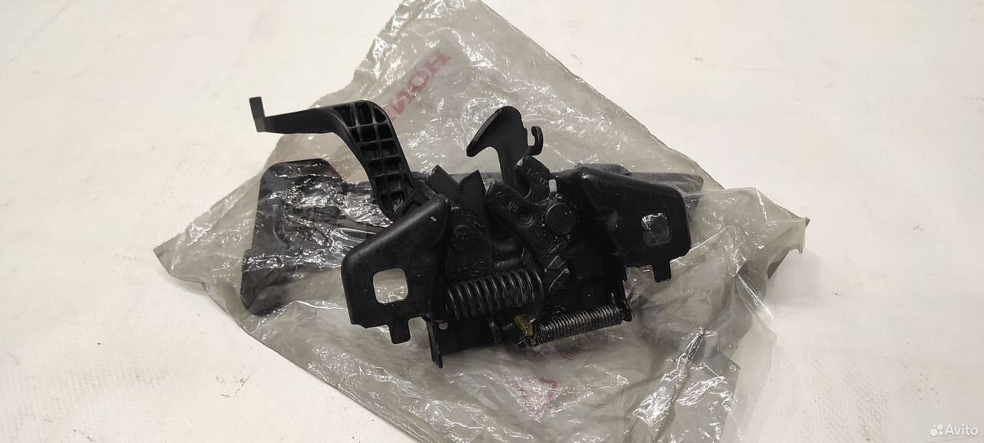 Замок капота Renault Duster HM 2021-2023, 2099 рублей, Уфа