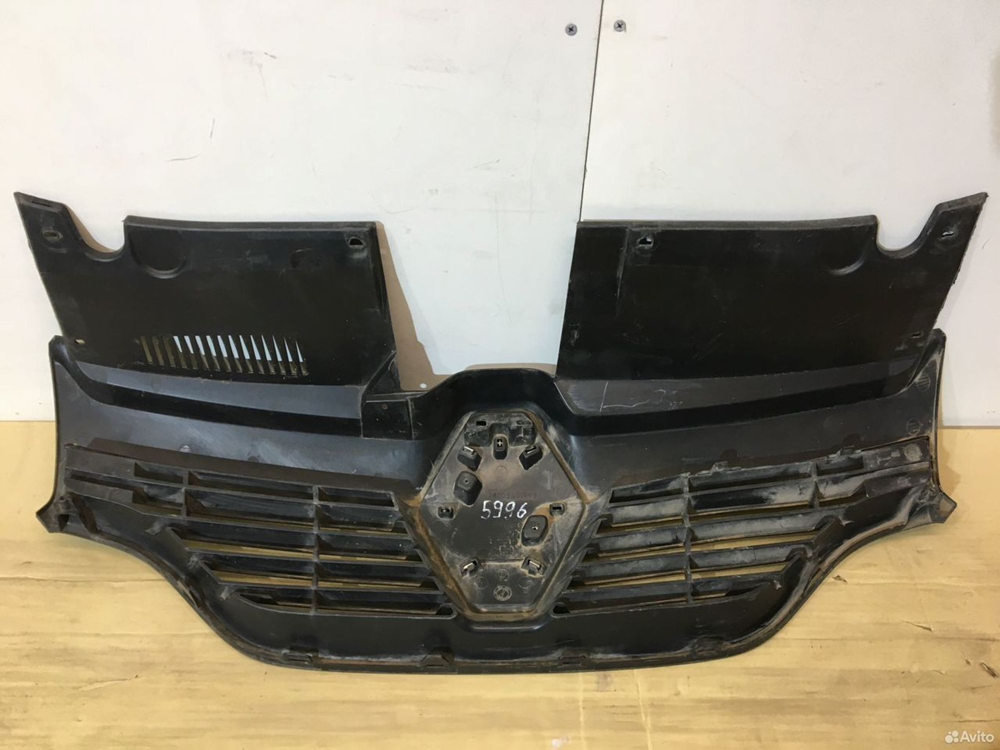 Решетка радиатора Renault Logan 2, 1500 рублей, Уфа