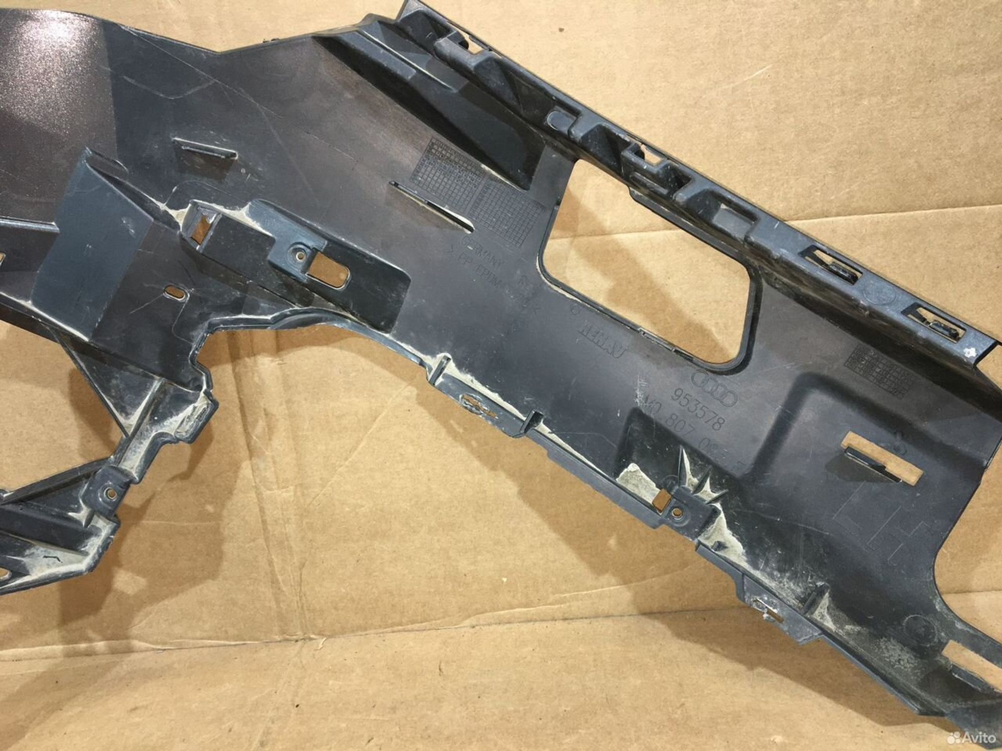 Кронштейн бампера передний левый Audi Q7, 2000 рублей, Уфа