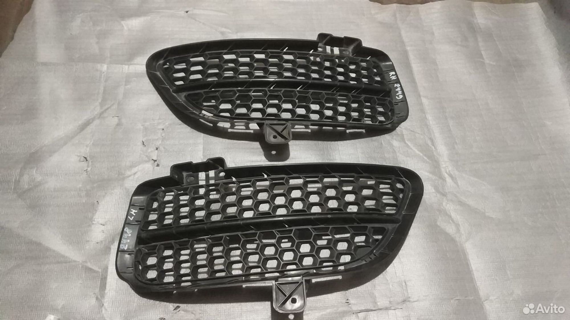 Решетка бампера левая Volkswagen Touareg, 1000 рублей, Уфа