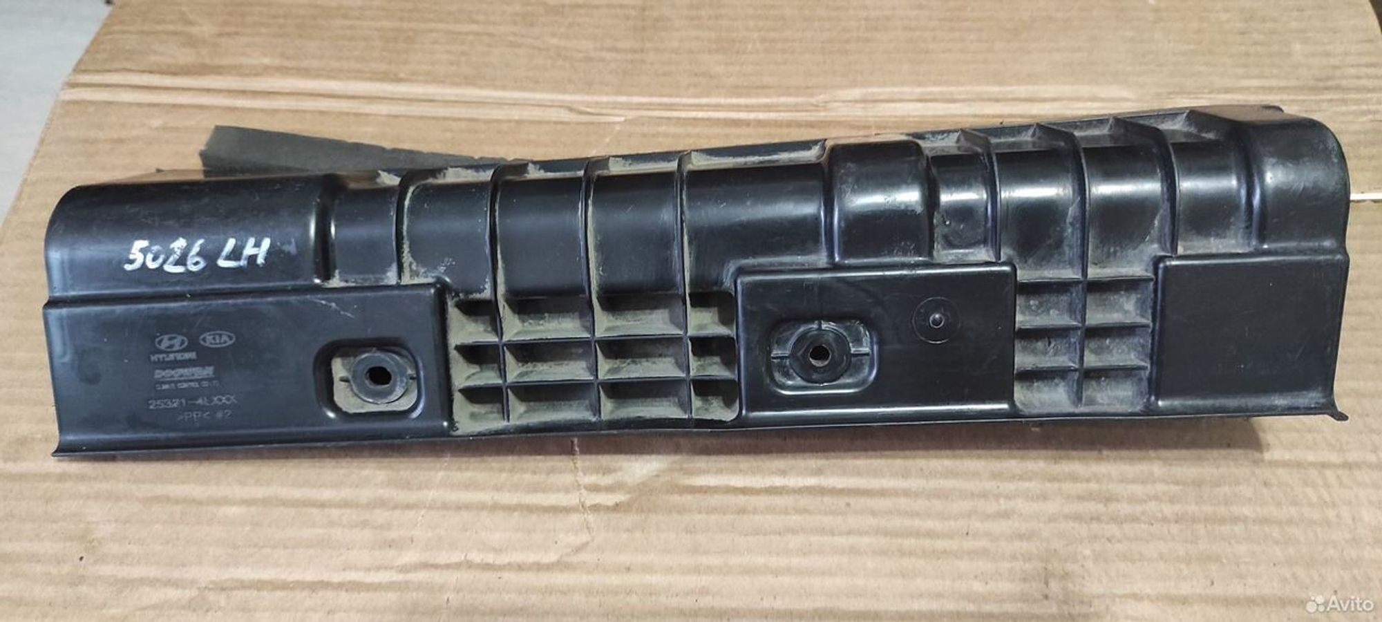 Дефлектор радиатора левый Hyundai Solaris Rio, 700 рублей, Уфа