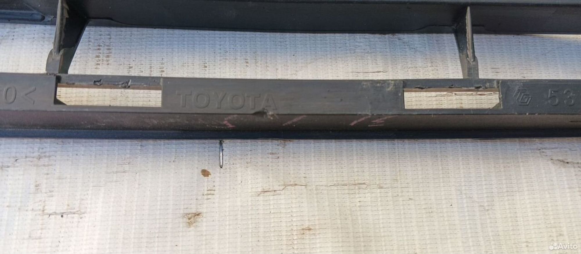 Решетка переднего бампера левая Toyota Land Cruise, 1000 рублей, Уфа