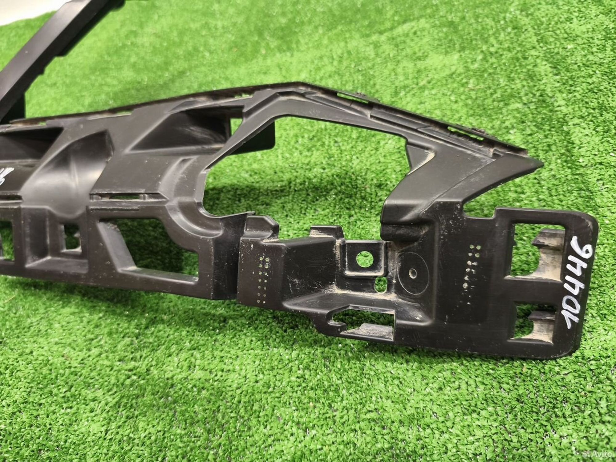 Кронштейн переднего бампера левый Skoda Superb 3, 2900 рублей, Уфа