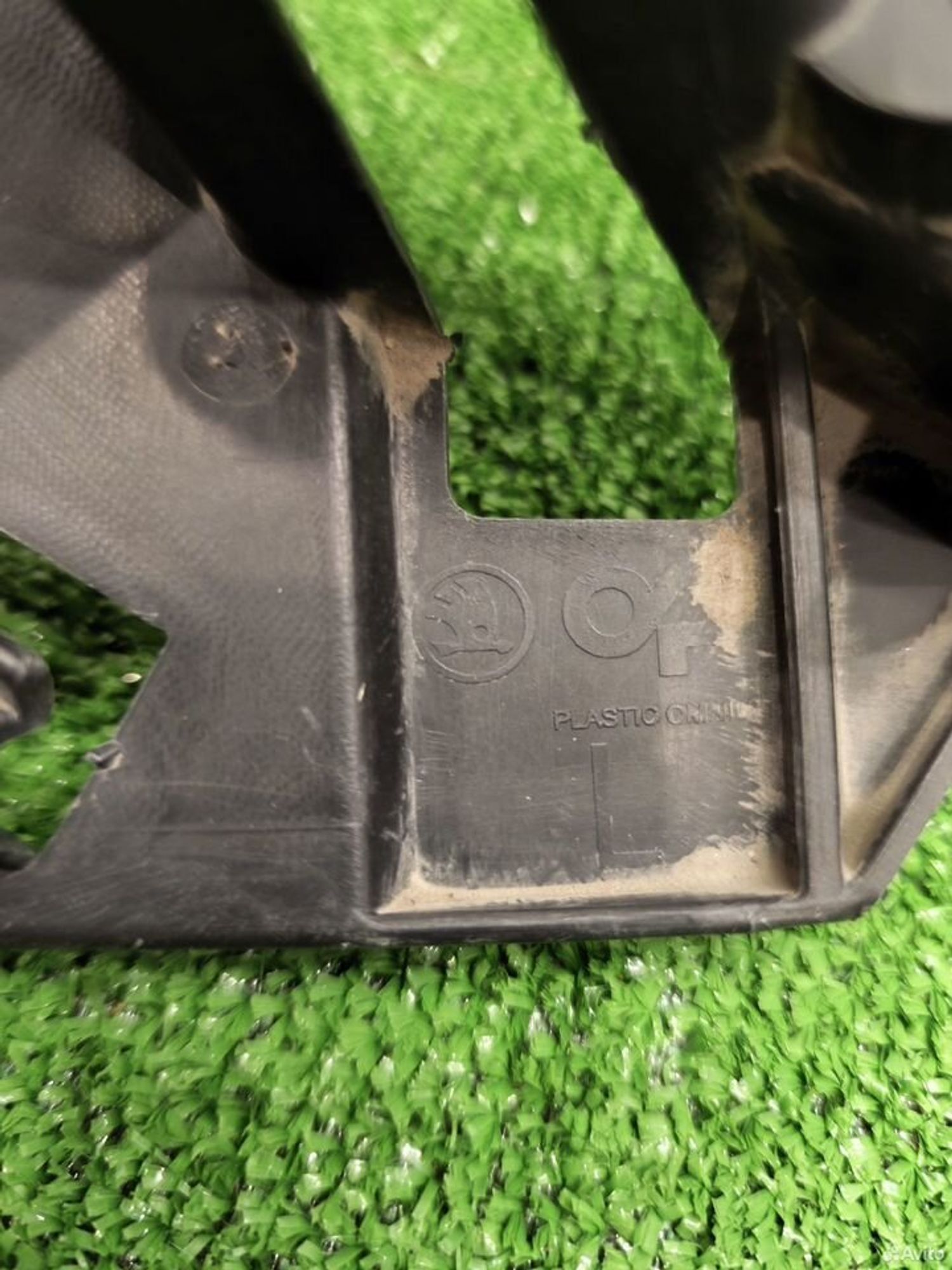 Кронштейн переднего бампера левый Skoda Superb 3, 2900 рублей, Уфа