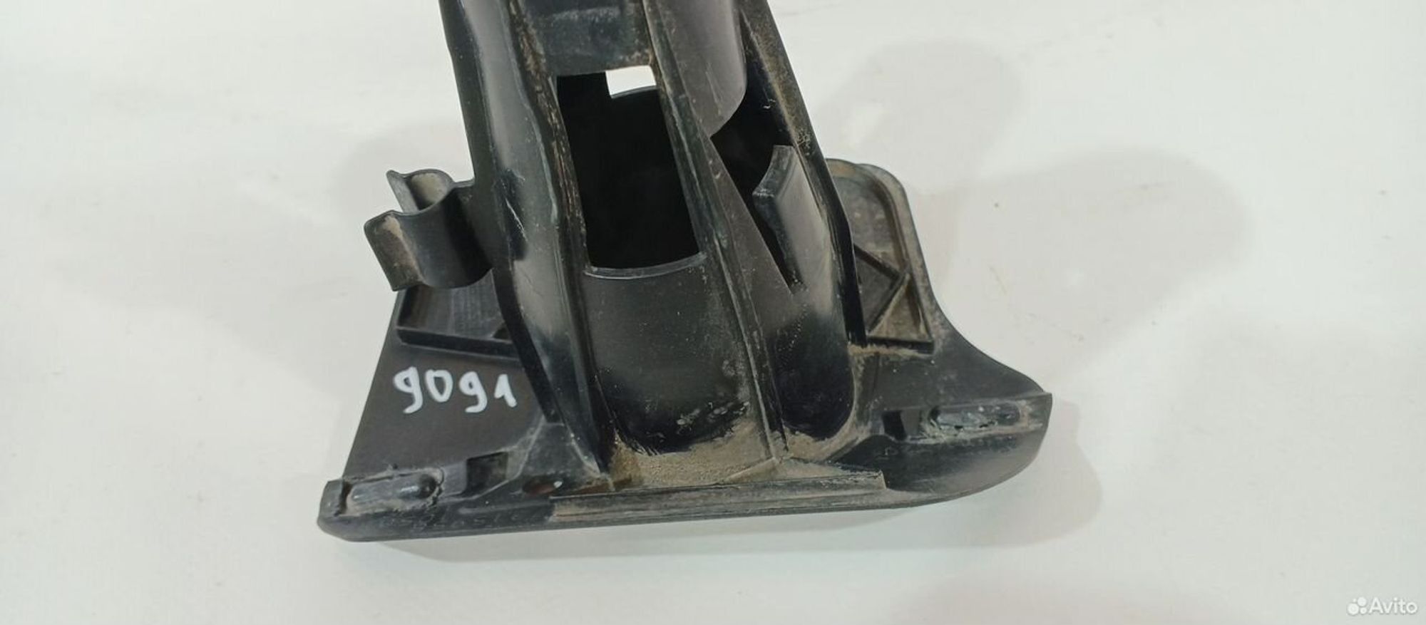 Кронштейн форсунки омывателя правый Bmw X5 F15, 1500 рублей, Уфа