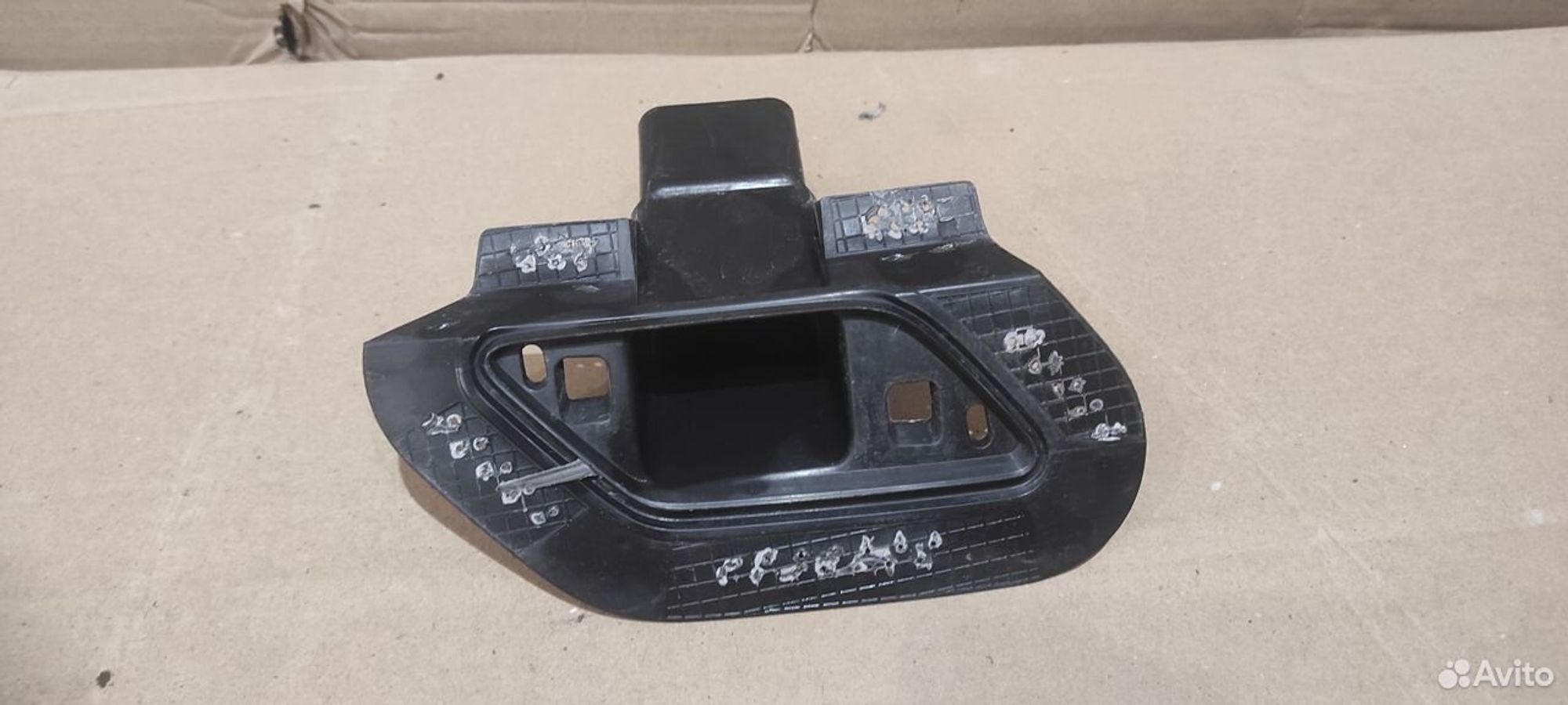 Кронштейн форсунки омывателя Volkswagen Touareg 18, 1500 рублей, Уфа