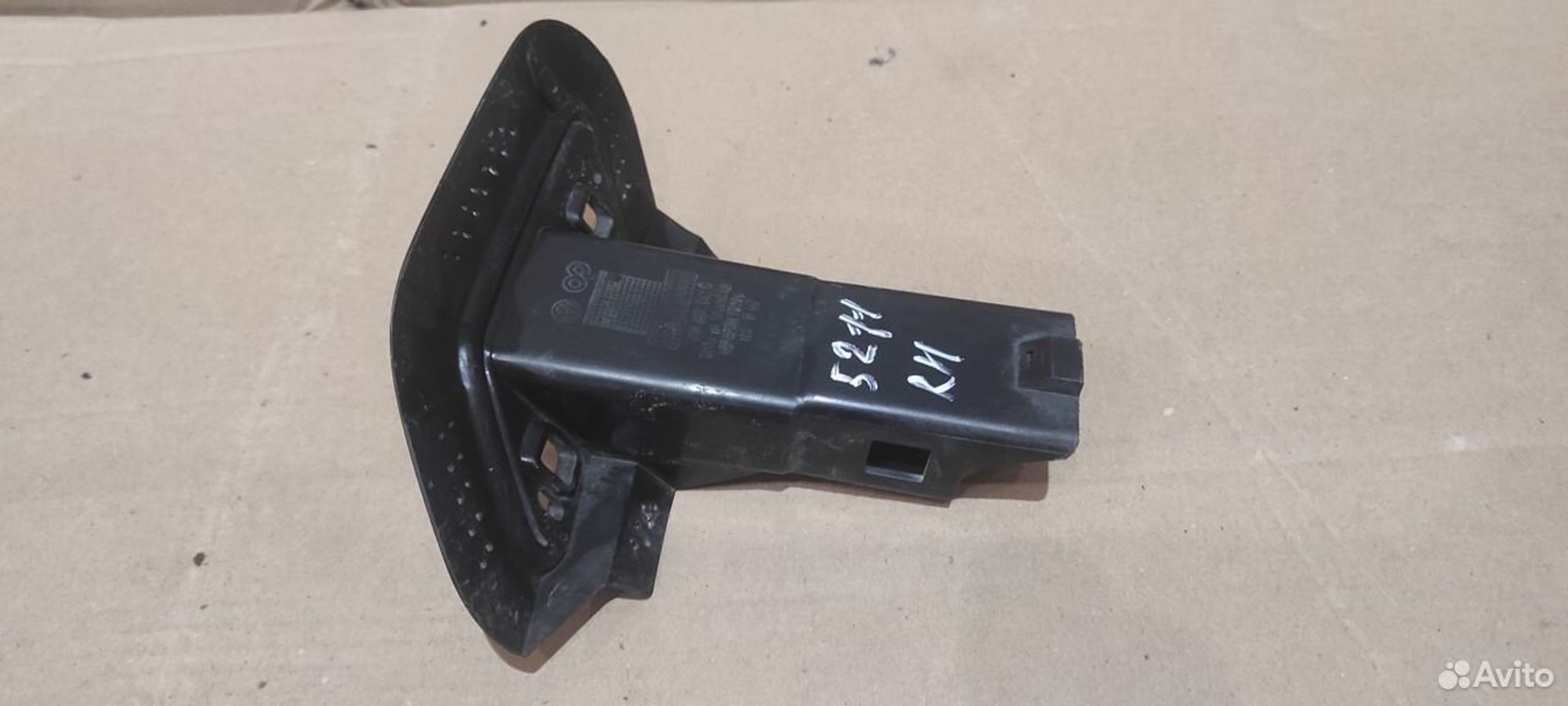 Кронштейн форсунки омывателя Volkswagen Touareg 18, 1500 рублей, Уфа