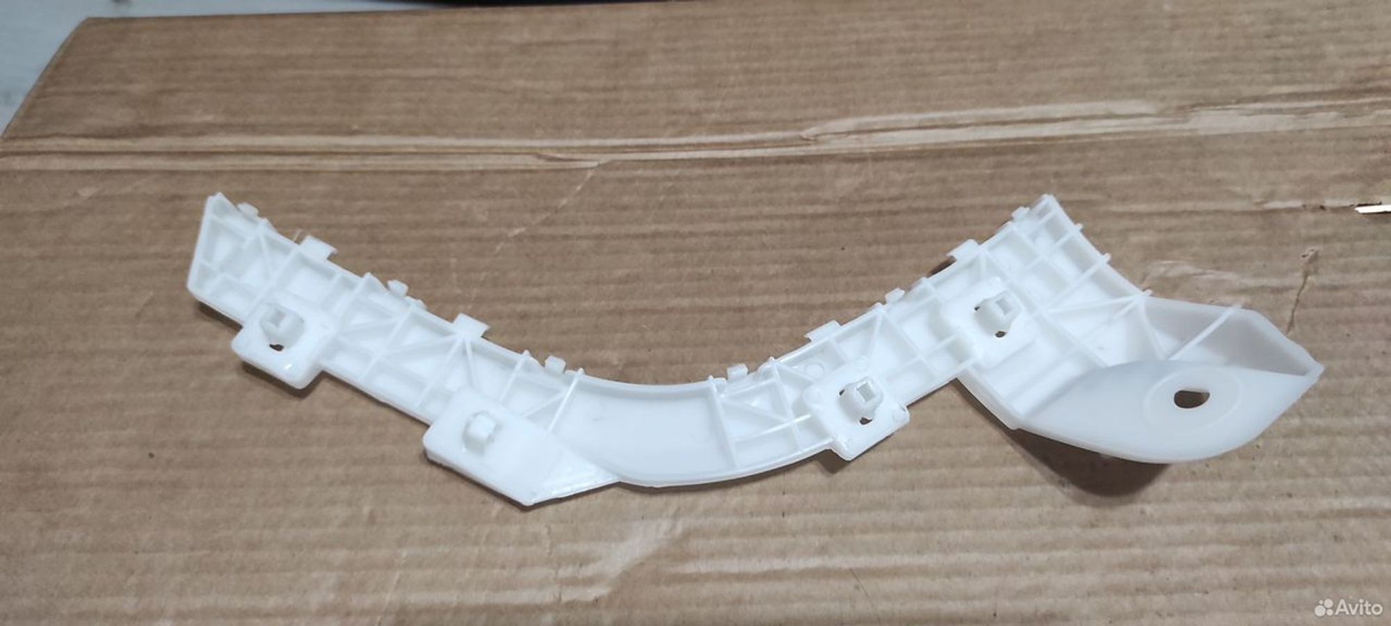 Кронштейн заднего бампера правый Mitsubishi ASX, 1000 рублей, Уфа