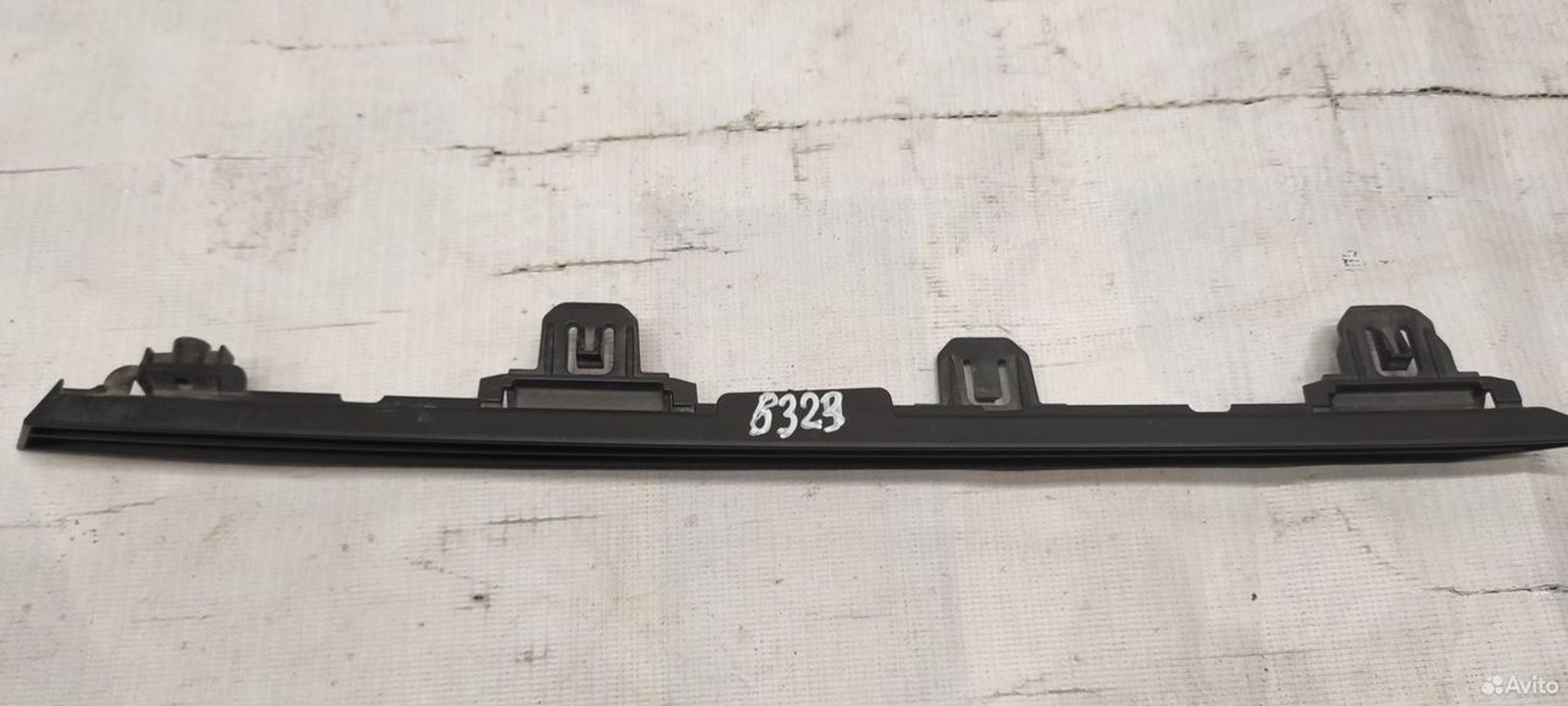 Молдинг решетки радиатора правый Toyota Rav4 XA50, 1000 рублей, Уфа