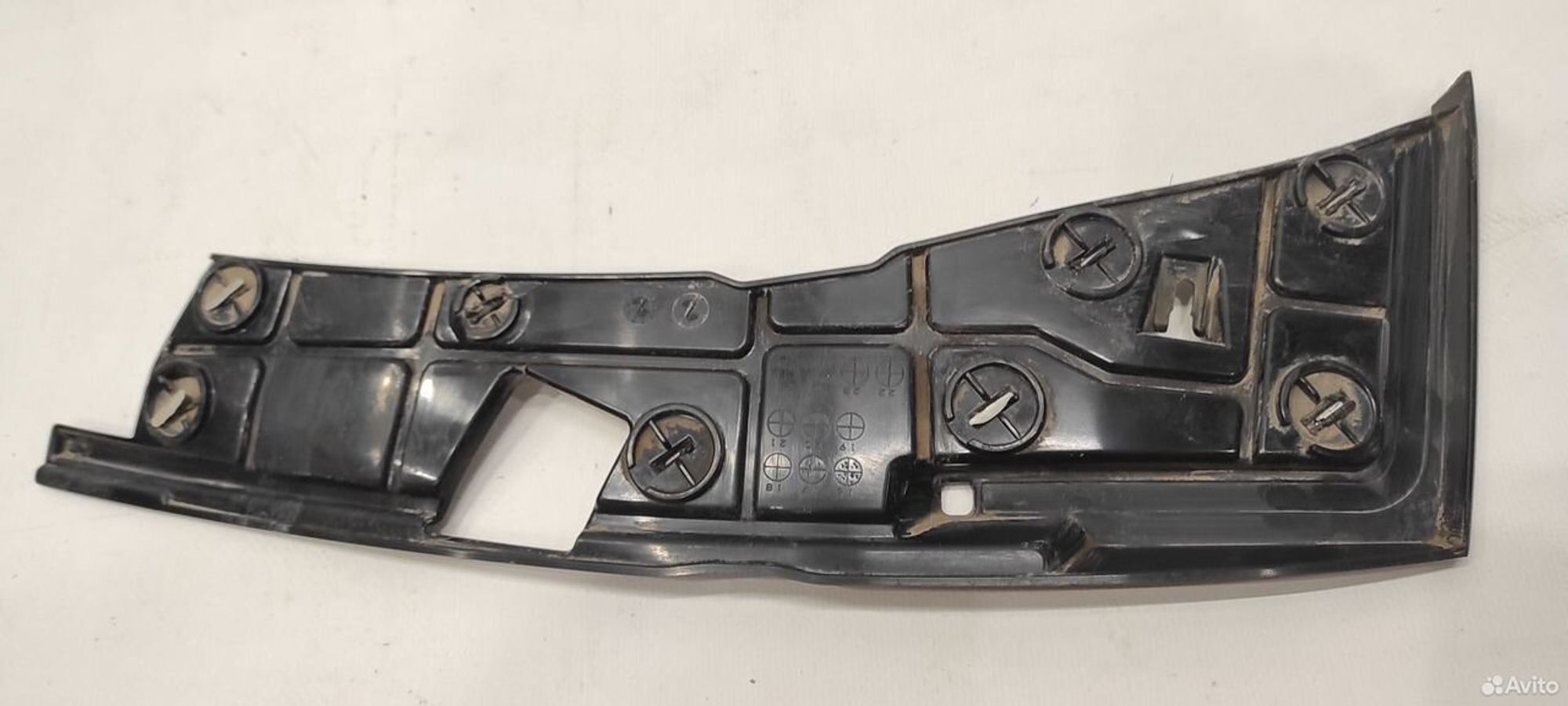 Кронштейн накладки двери багажника Mazda CX-5 2017, 1000 рублей, Уфа