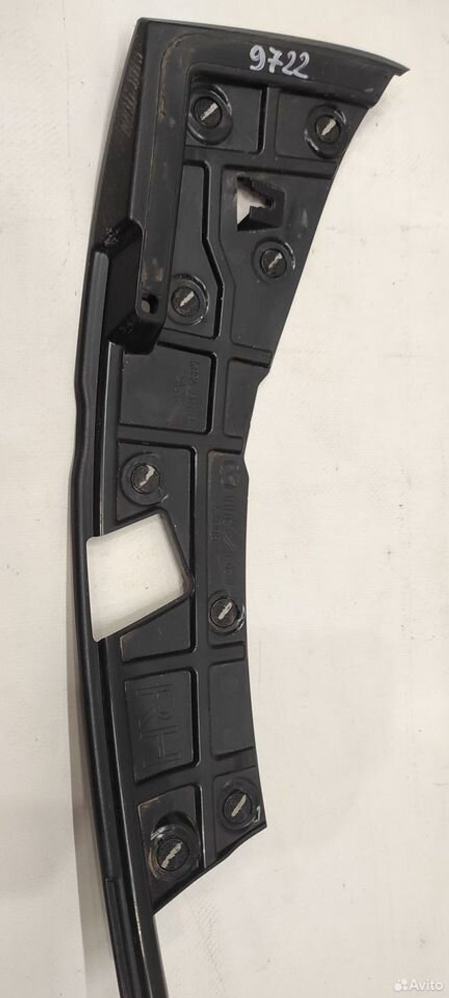 Кронштейн накладки двери багажника Mazda CX-5 2017, 1000 рублей, Уфа