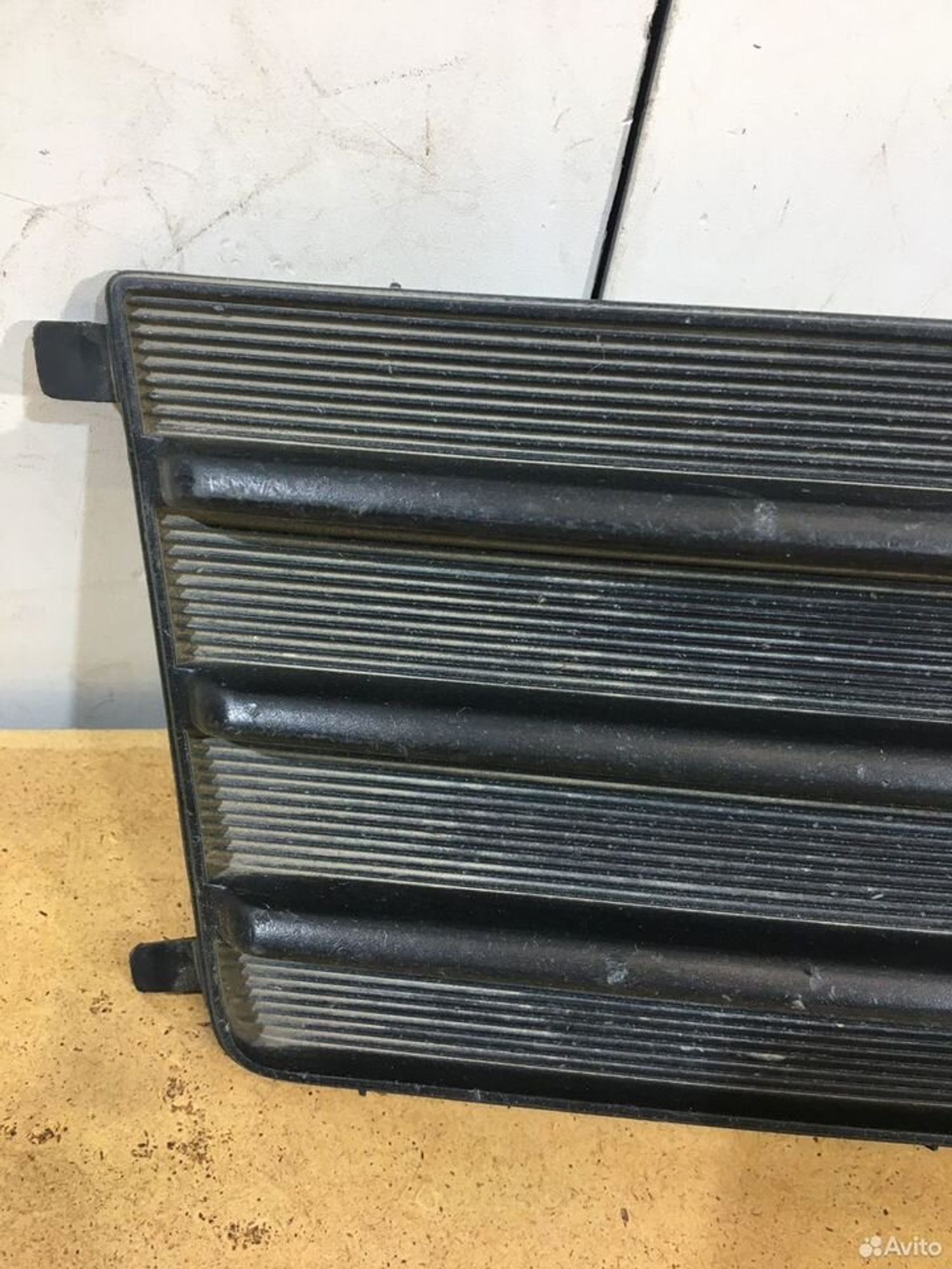 Заглушка бампера передняя правая Nissan Wingroad, 1500 рублей, Уфа