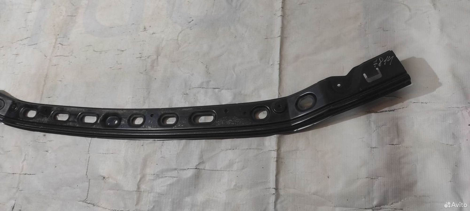 Верхняя планка телевизора Тойота Ленд Крузер 200, 15000 рублей, Уфа