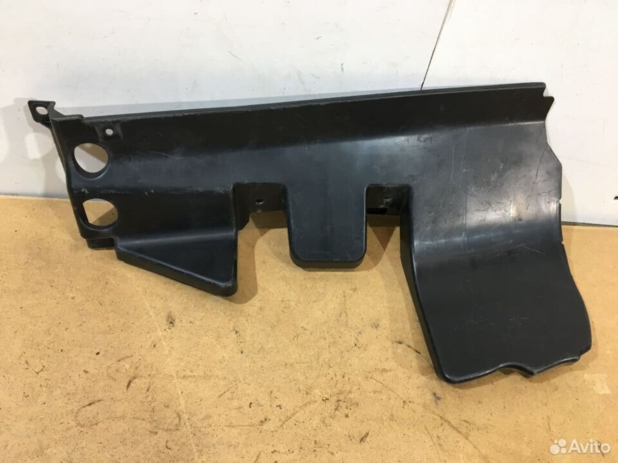 Дефлектор радиатора правый Nissan Almera G15, 850 рублей, Уфа