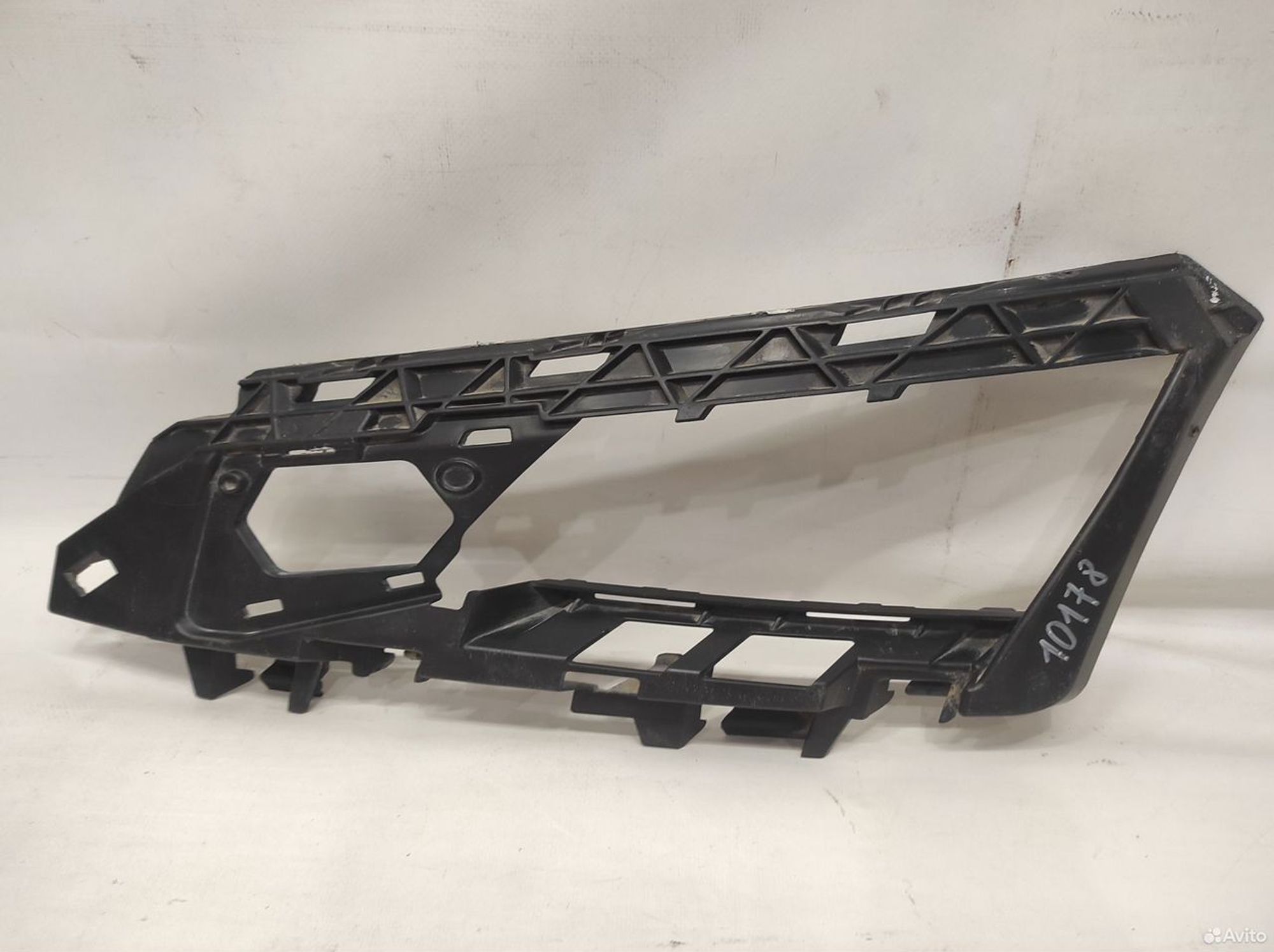 Кронштейн бампера передний левый Skoda Kodiaq, 1000 рублей, Уфа