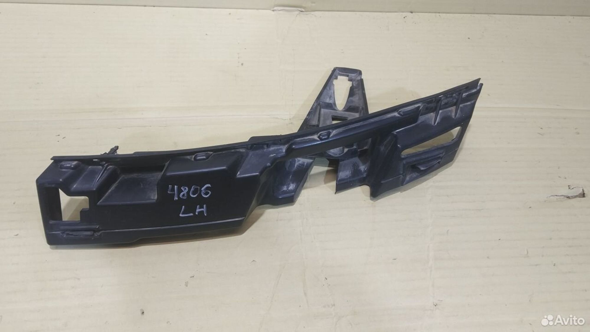 Кронштейн переднего бампера Range Rover Vogue, 2000 рублей, Уфа