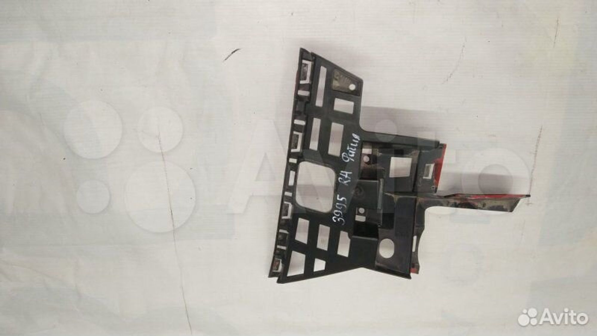 Кронштейн бампера передний правый Skoda Fabia 2007, 500 рублей, Уфа