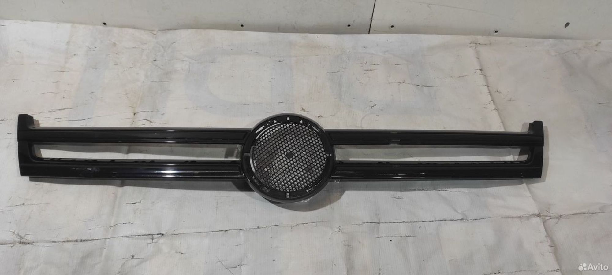Накладка решетки радиатора Volkswagen Touareg 2 FL, 3500 рублей, Уфа
