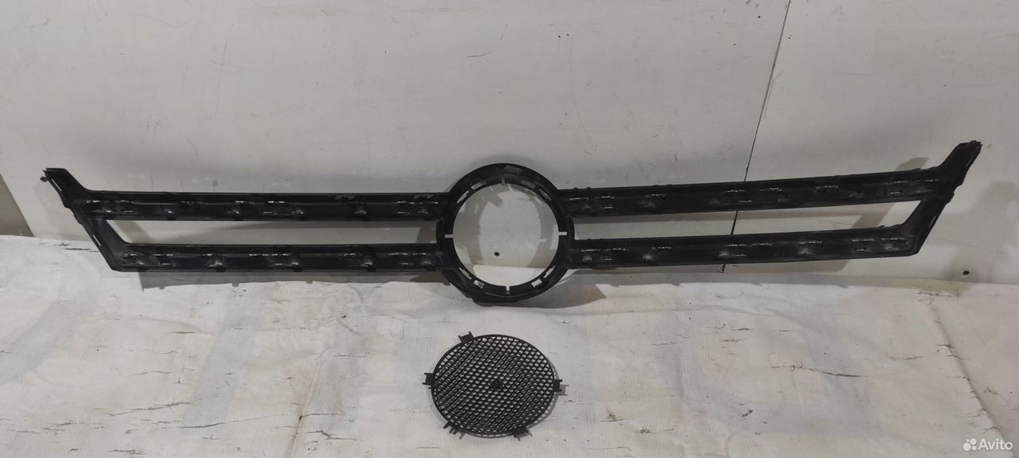 Накладка решетки радиатора Volkswagen Touareg 2 FL, 3500 рублей, Уфа