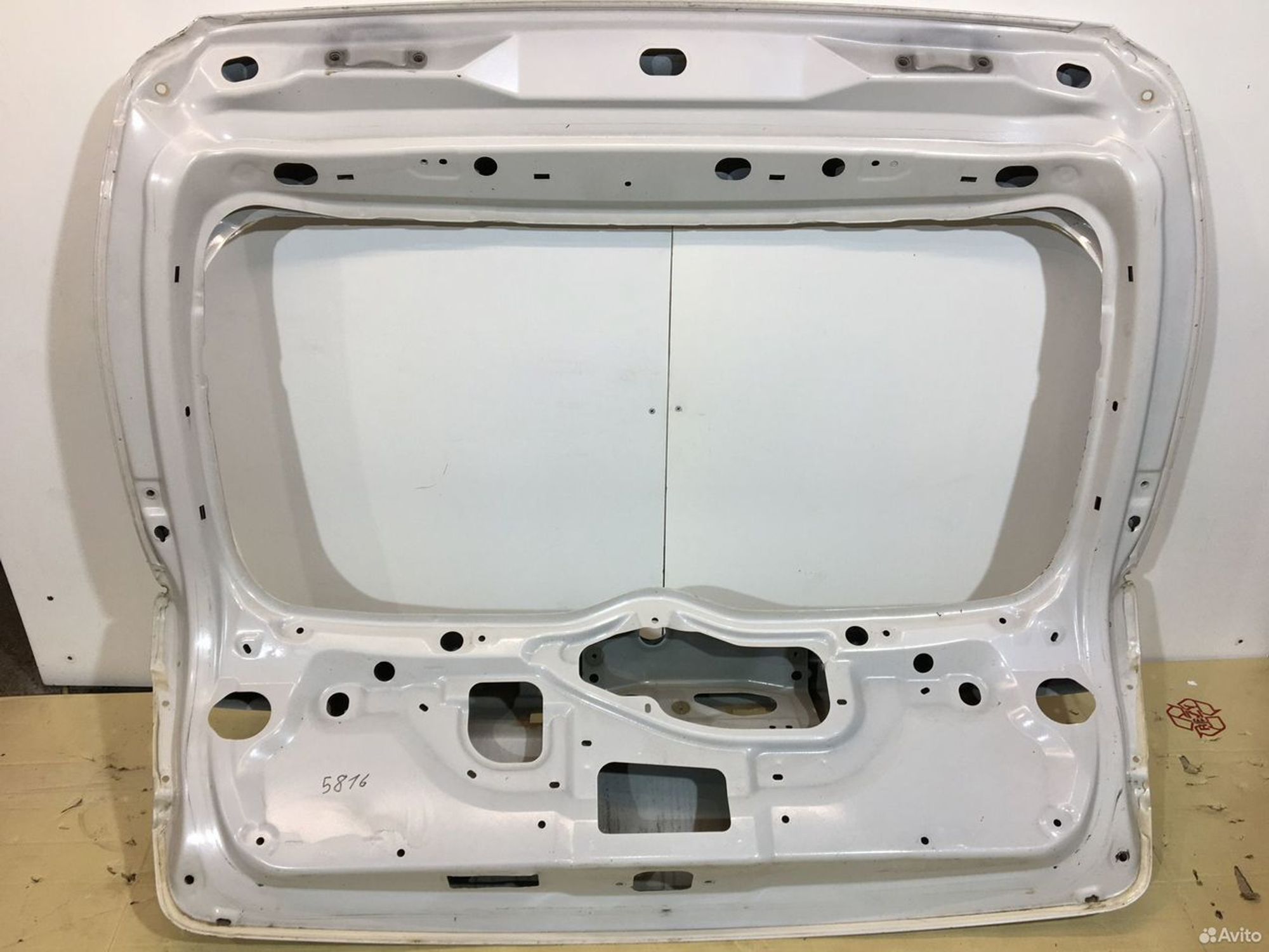 Крышка багажника Subaru Impreza G12 60809FG0209P, 7000 рублей, Уфа