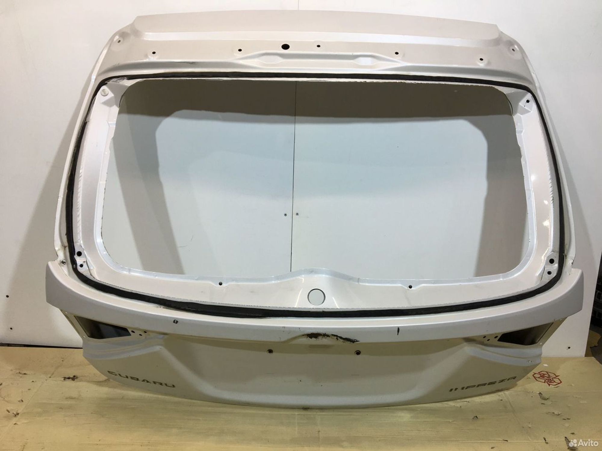 Крышка багажника Subaru Impreza G12 60809FG0209P, 7000 рублей, Уфа