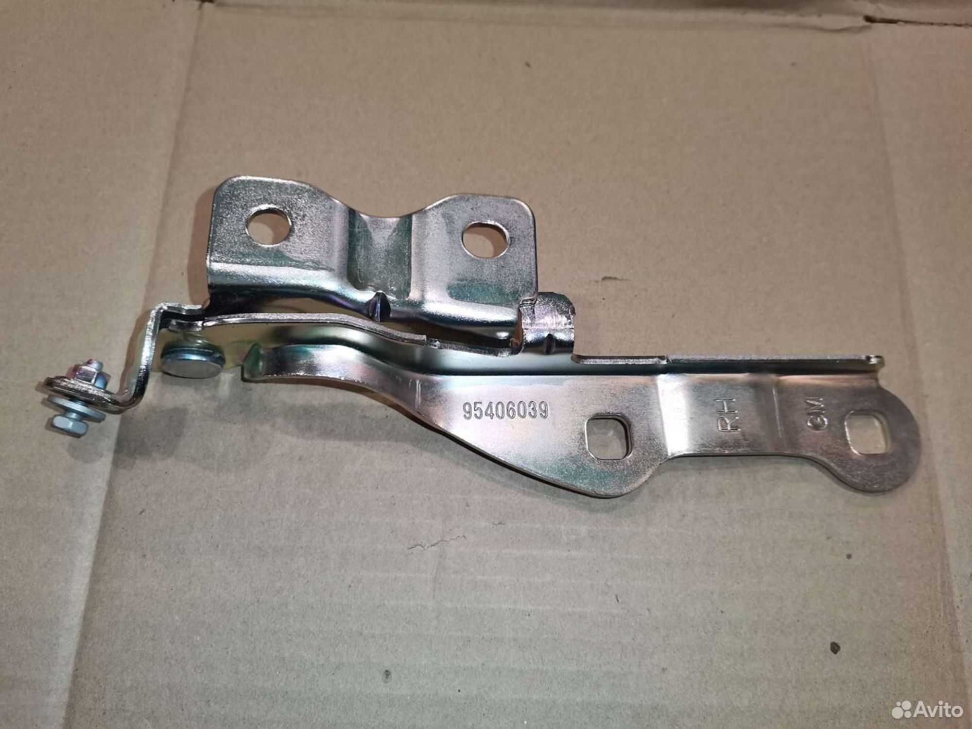 Петля капота правая Chevrolet Cruze, 1500 рублей, Уфа