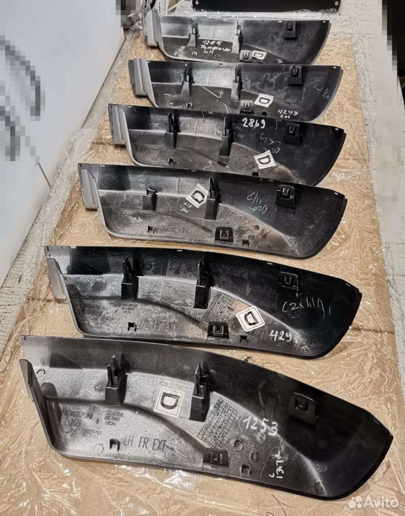 Накладка рейлинга,передняя левая Nissan Terrano, 1550 рублей, Уфа