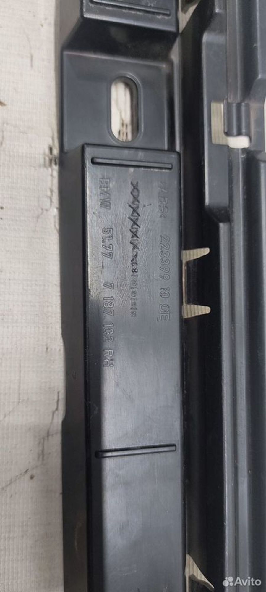 Кронштейн накладки порога прав Bmw 7 F01 2008-2015, 1000 рублей, Уфа