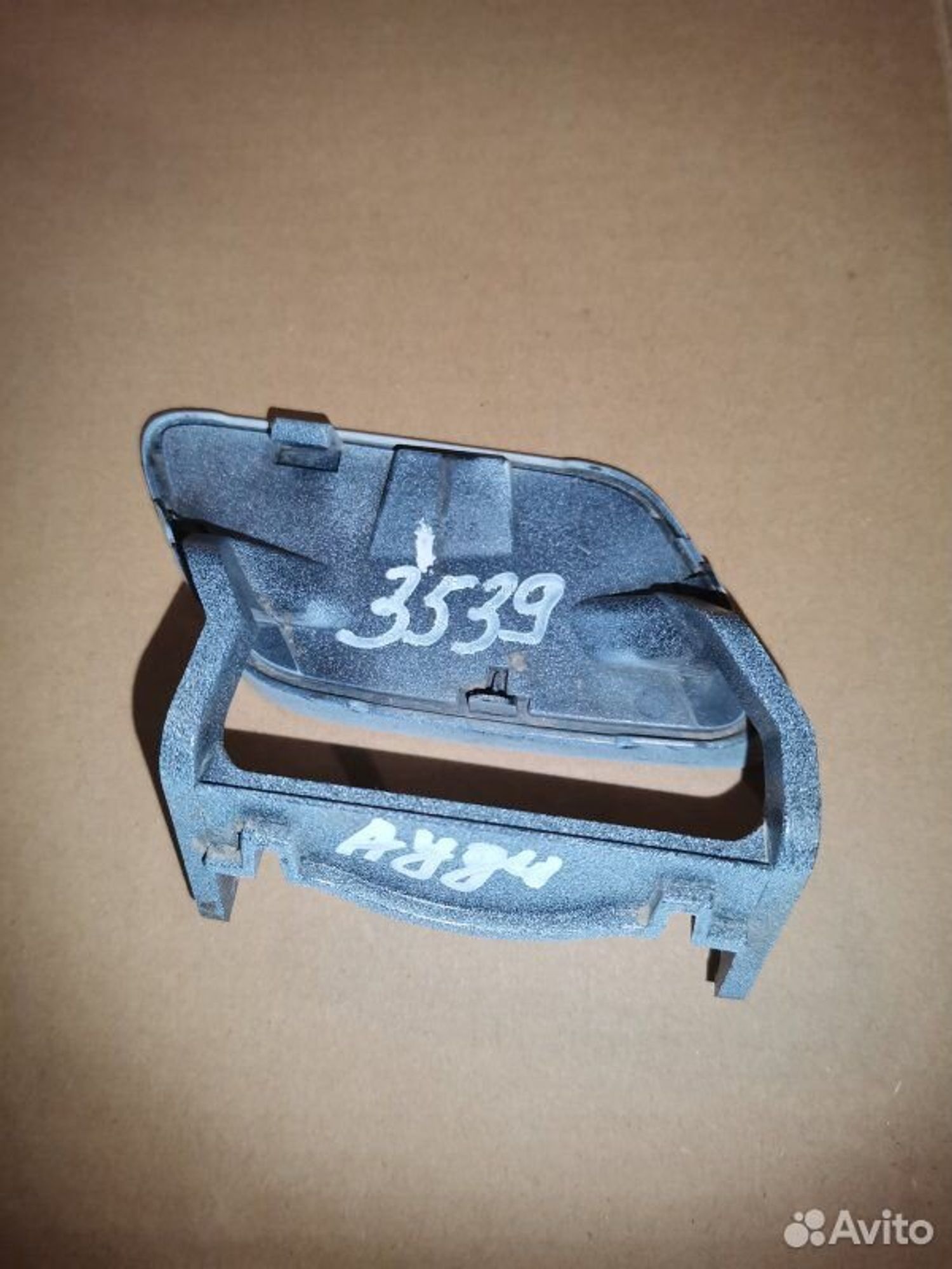 Крышка форсунки омывателя Audi Q5 2008 8R0955275C, 1500 рублей, Уфа