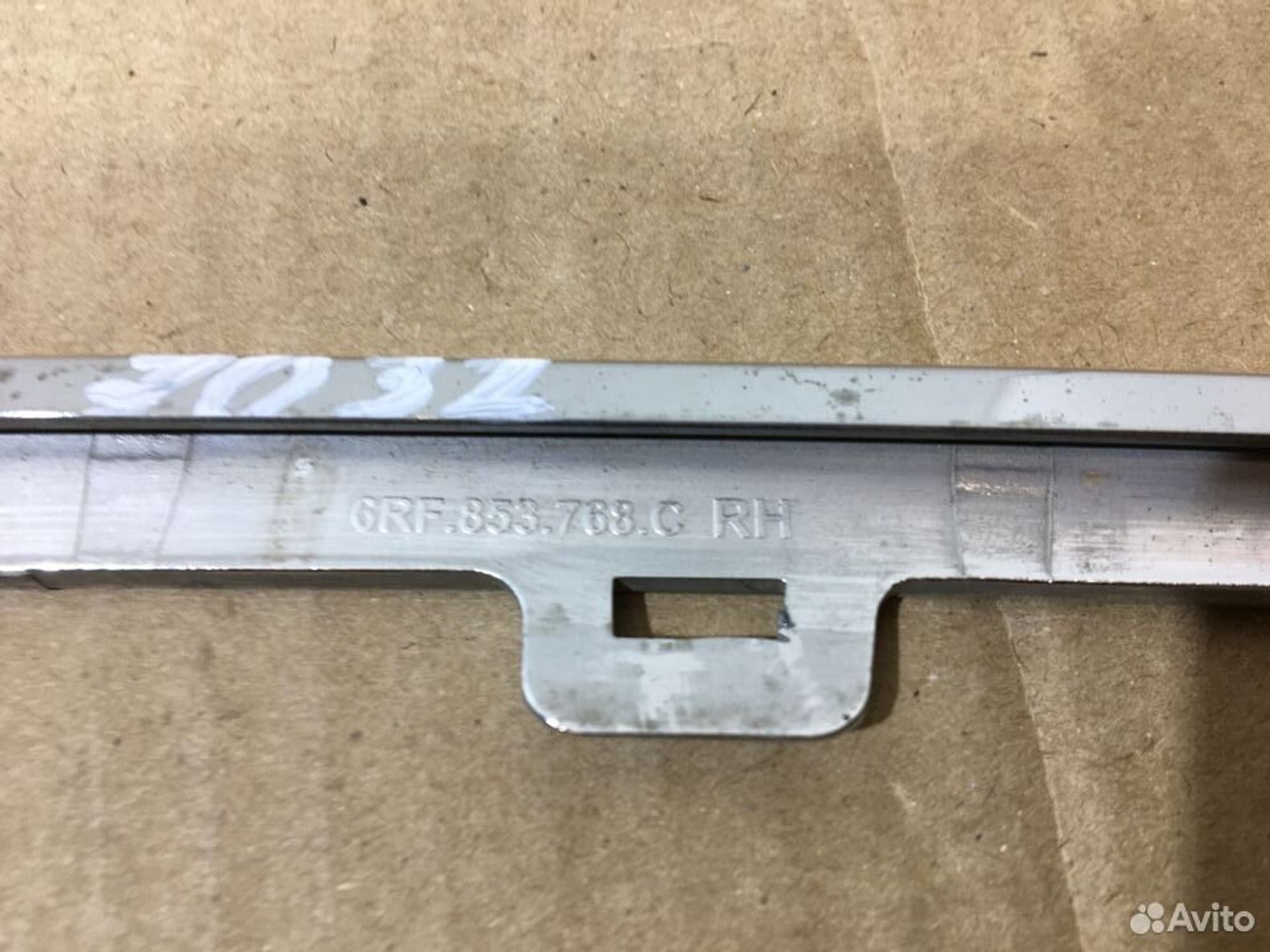 Молдинг решетки радиатора правый Volkswagen Polo, 500 рублей, Уфа