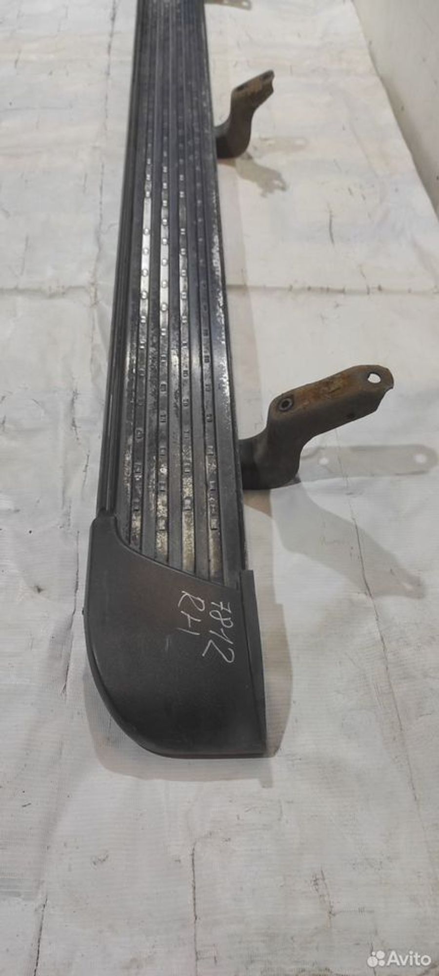 Подножка порога левая Тойота Ленд Крузер 200, 14000 рублей, Уфа