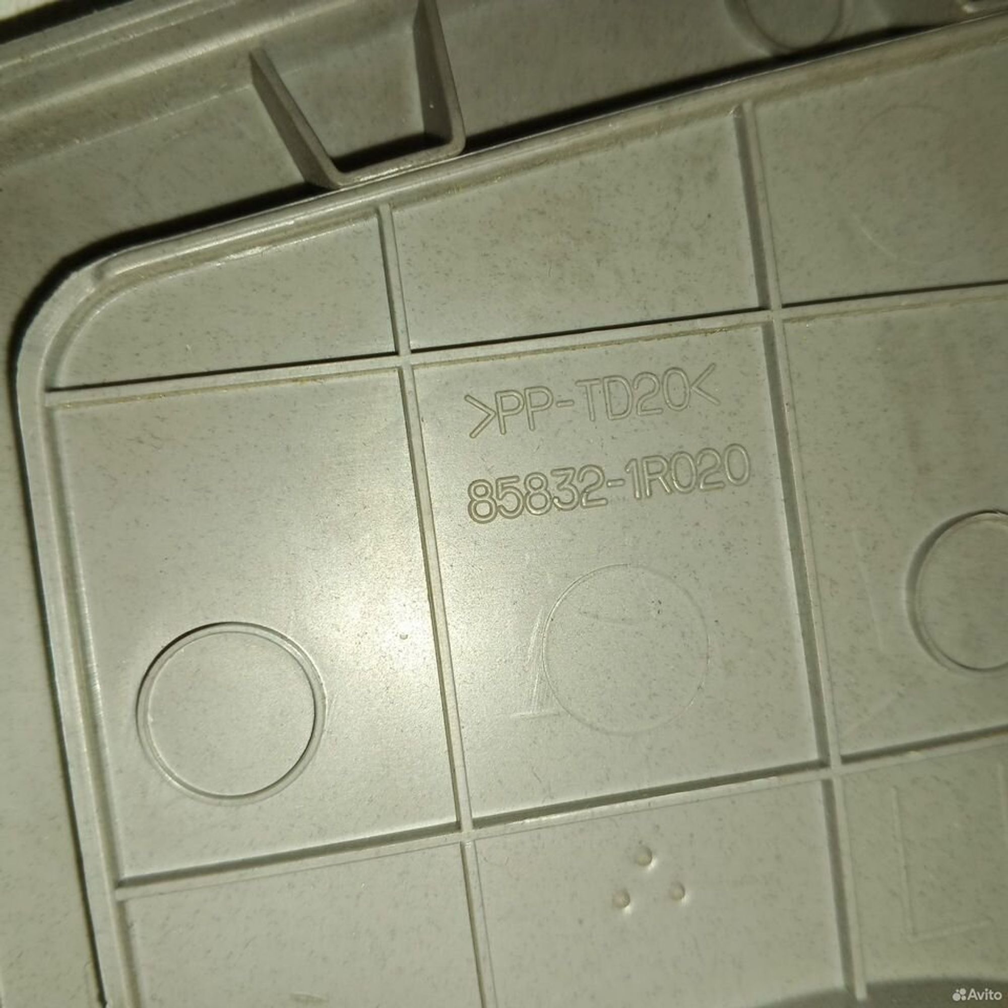 Обшивка стойки левая Hyundai Solaris 2010-2017, 500 рублей, Уфа