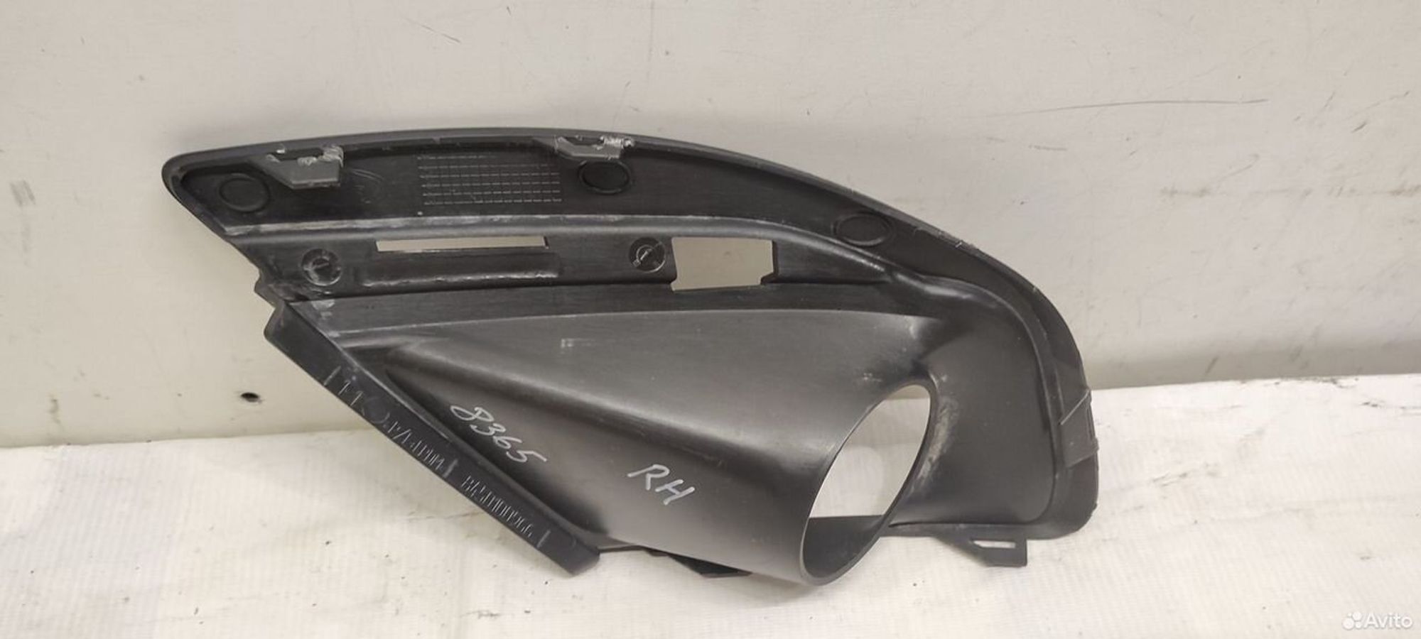 Накладка птф передняя правая LADA Granta FL 2018, 500 рублей, Уфа