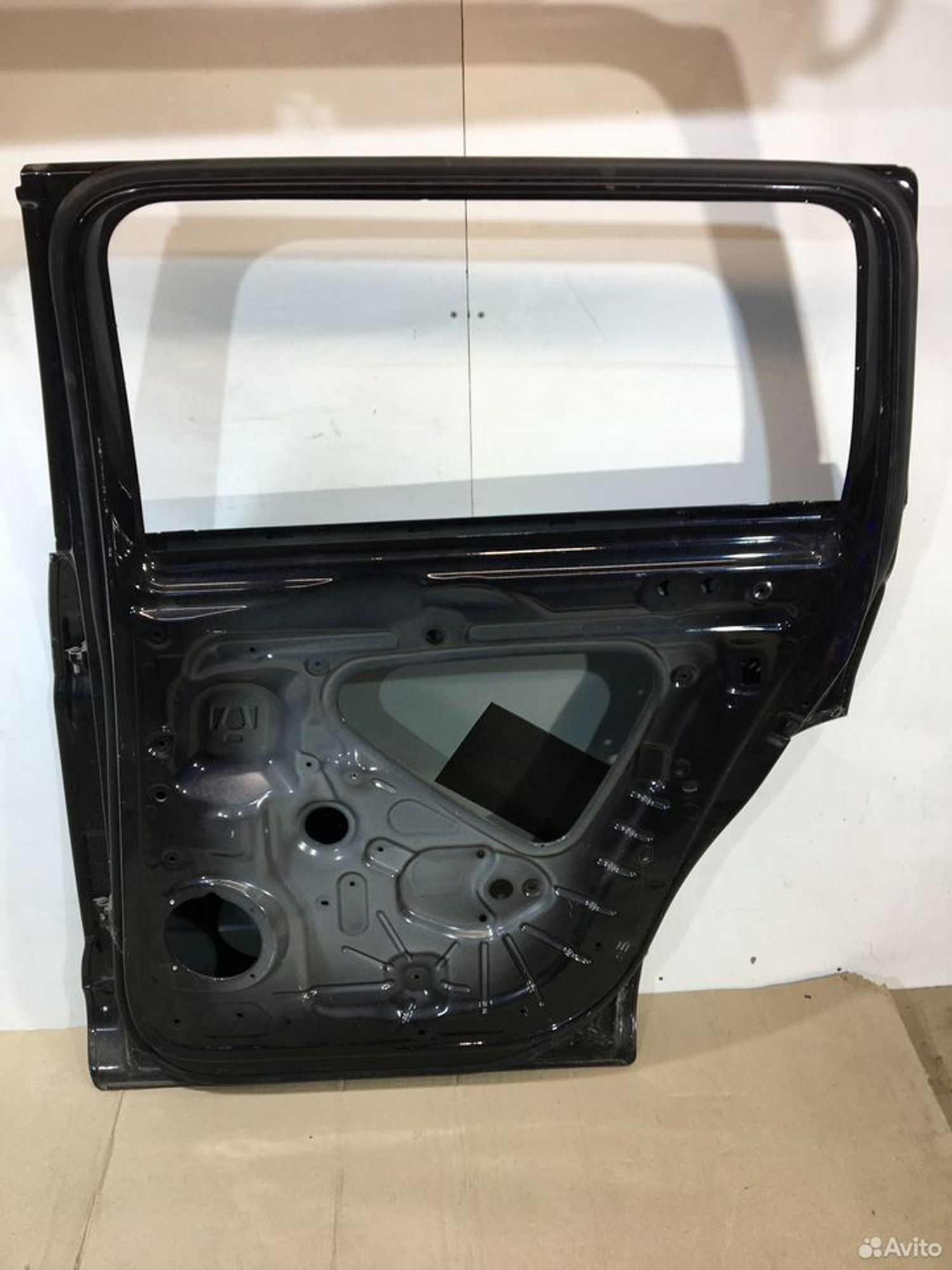 Дверь задняя правая Volkswagen Teramont, 25000 рублей, Уфа