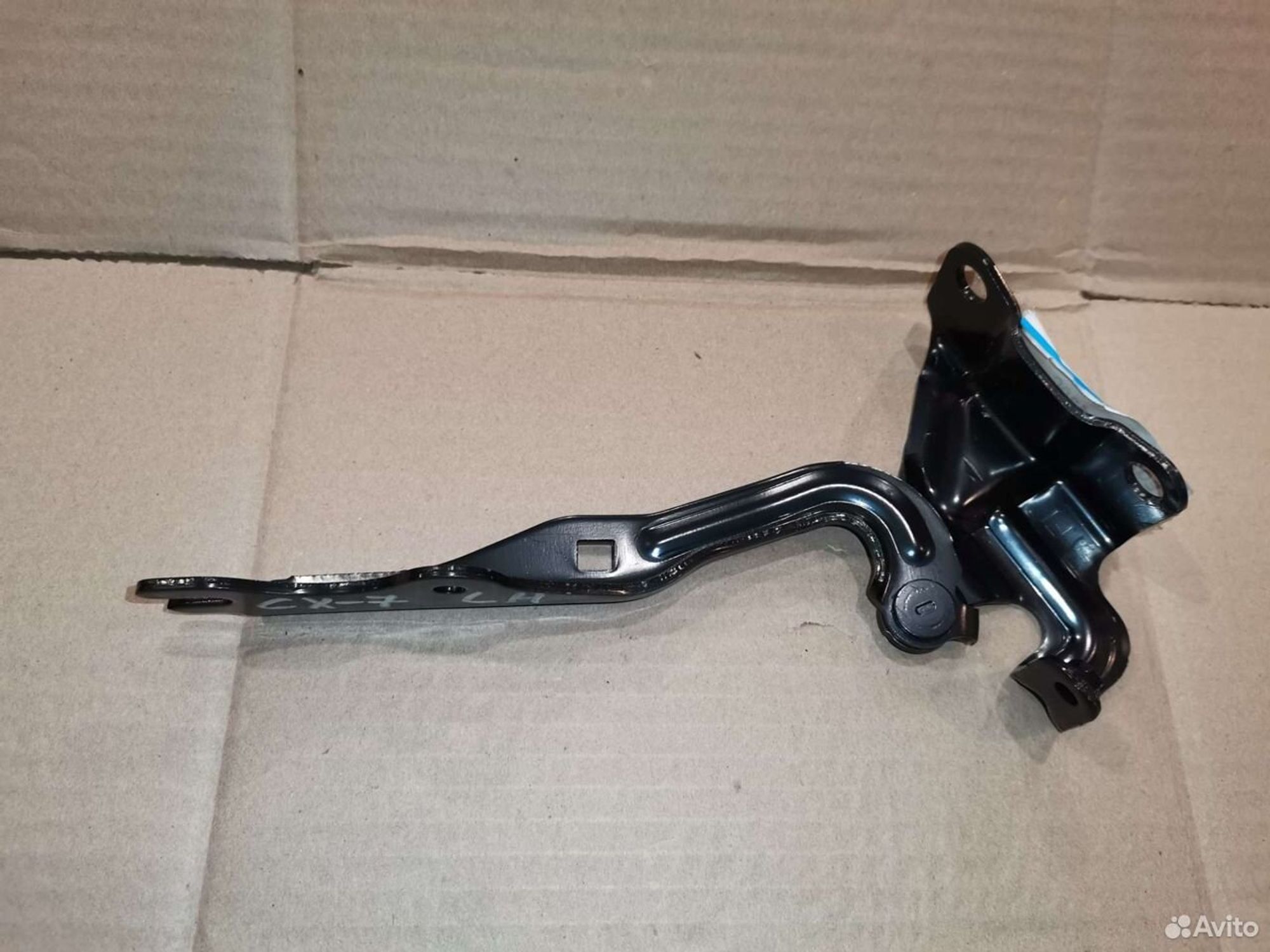 Петля капота левая Mazda Cx-7 EG2152420C, 3000 рублей, Уфа