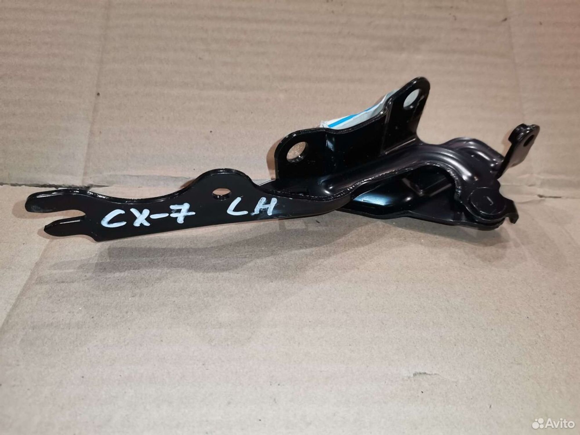 Петля капота левая Mazda Cx-7 EG2152420C, 3000 рублей, Уфа