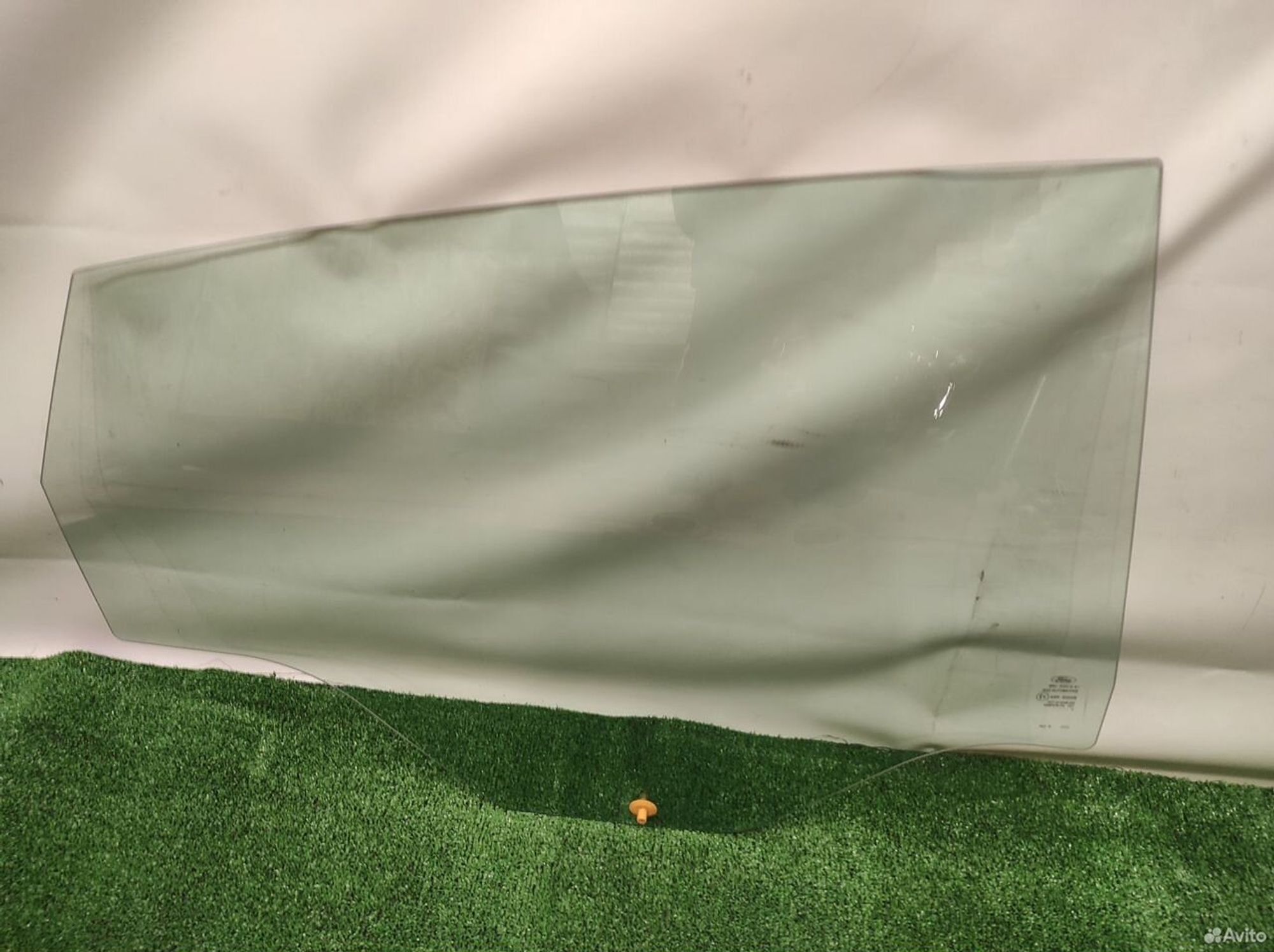 Стекло задней левой двери Ford Fiesta 2015, 3700 рублей, Уфа