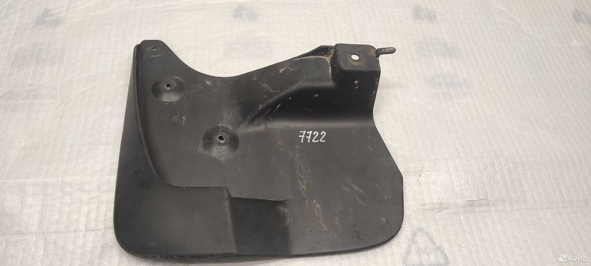 Брызговик передний левый Lexus LX 570, 1500 рублей, Уфа