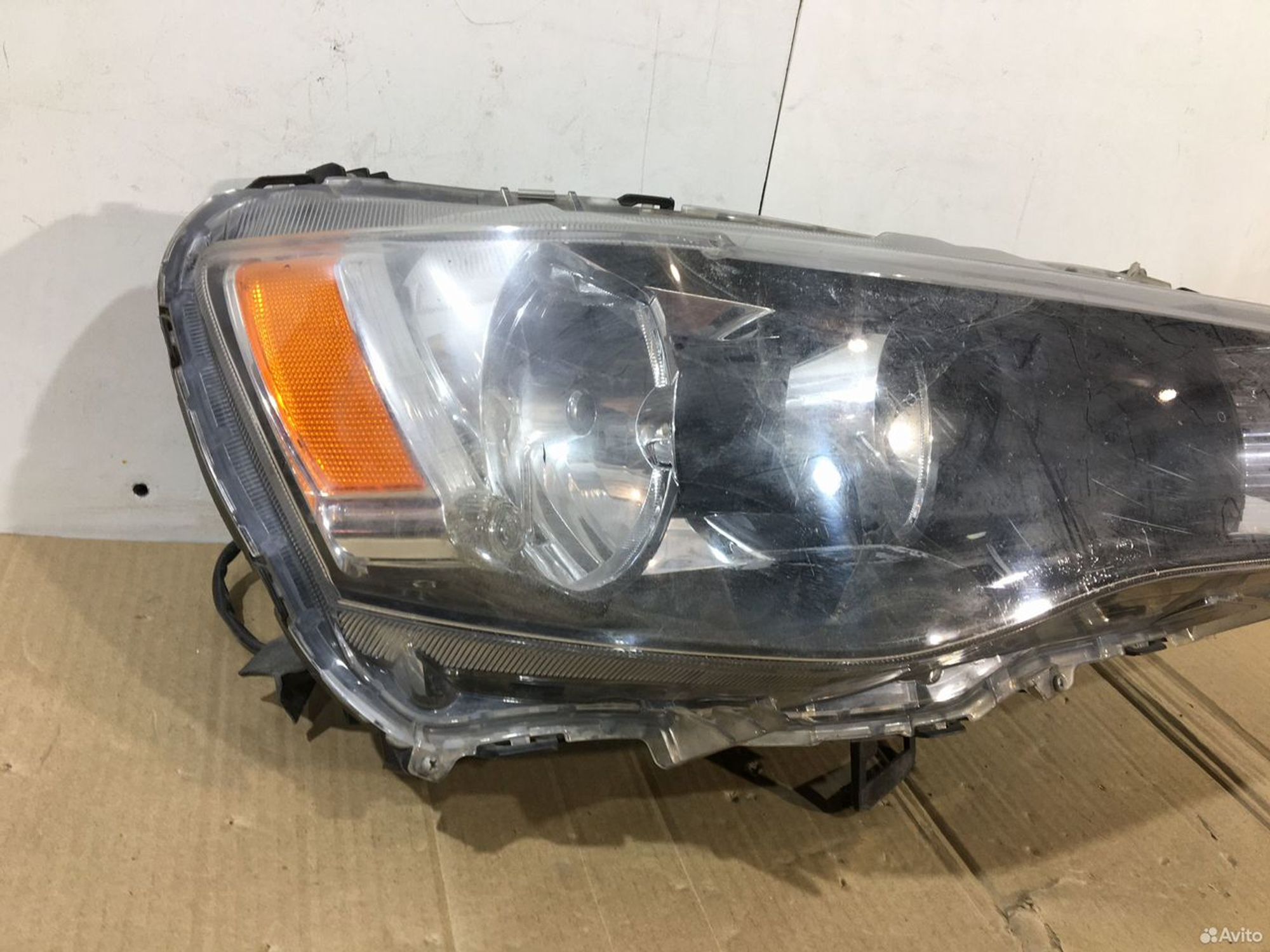 Фара правая Mitsubishi Outlander XL 2010-2012, 17200 рублей, Уфа