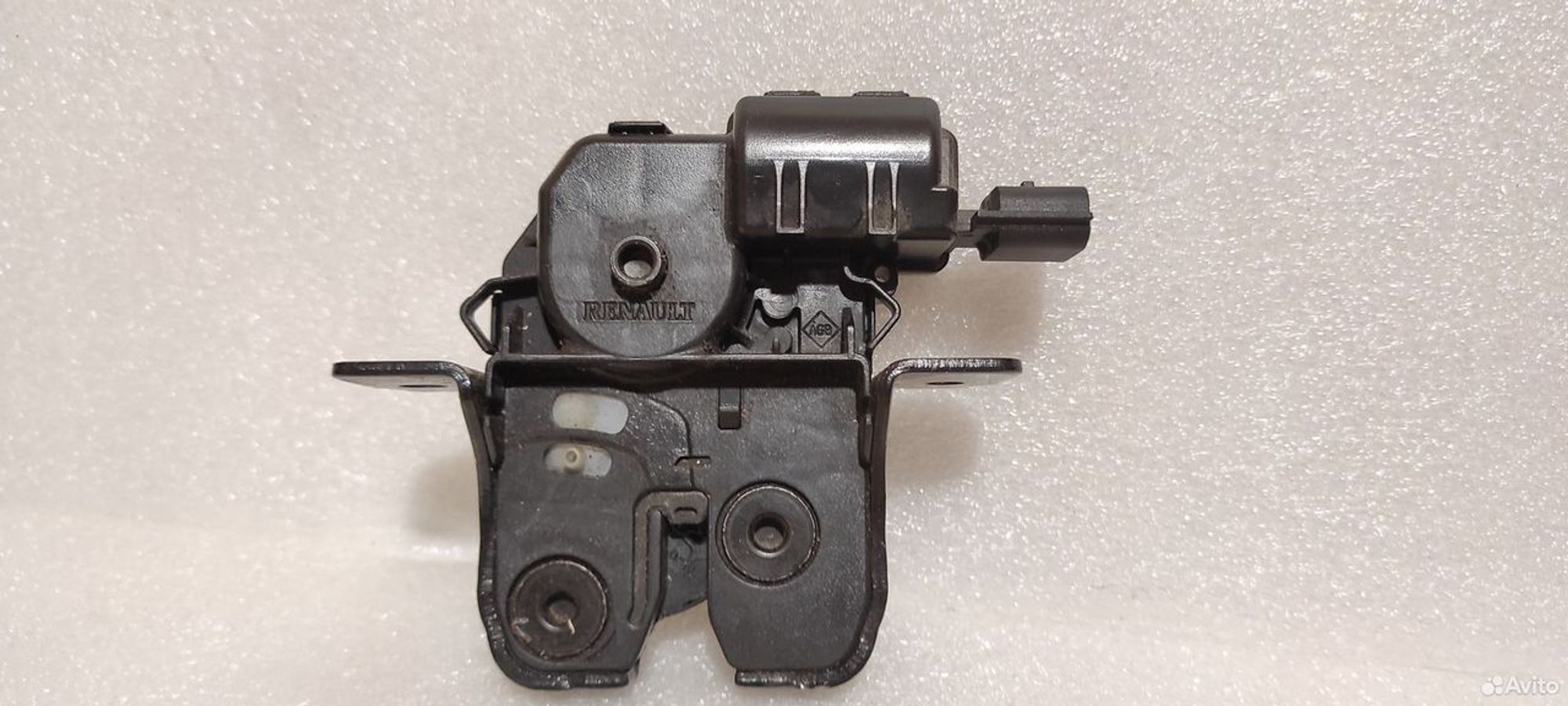 Замок багажника Renault Duster Logan Captur X-RAY, 2000 рублей, Уфа