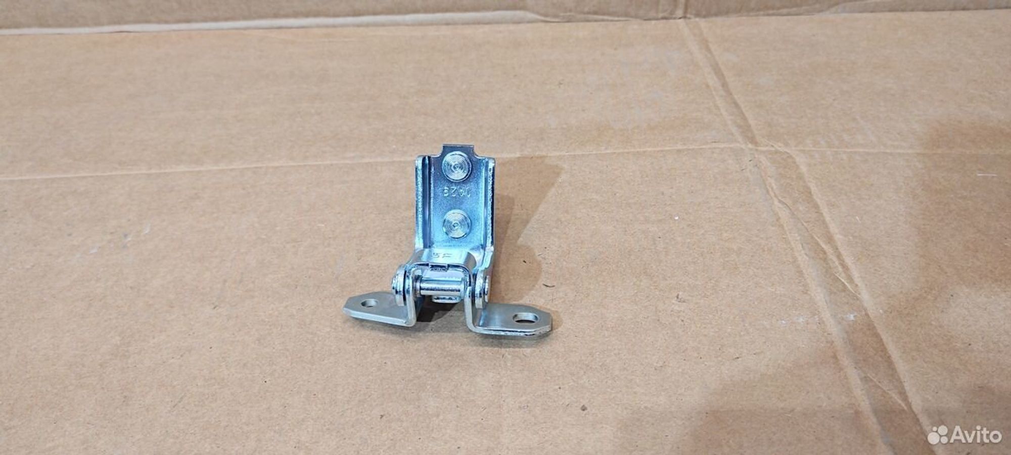 Петля двери задней левой нижняя Suzuki Vitara 15, 1000 рублей, Уфа