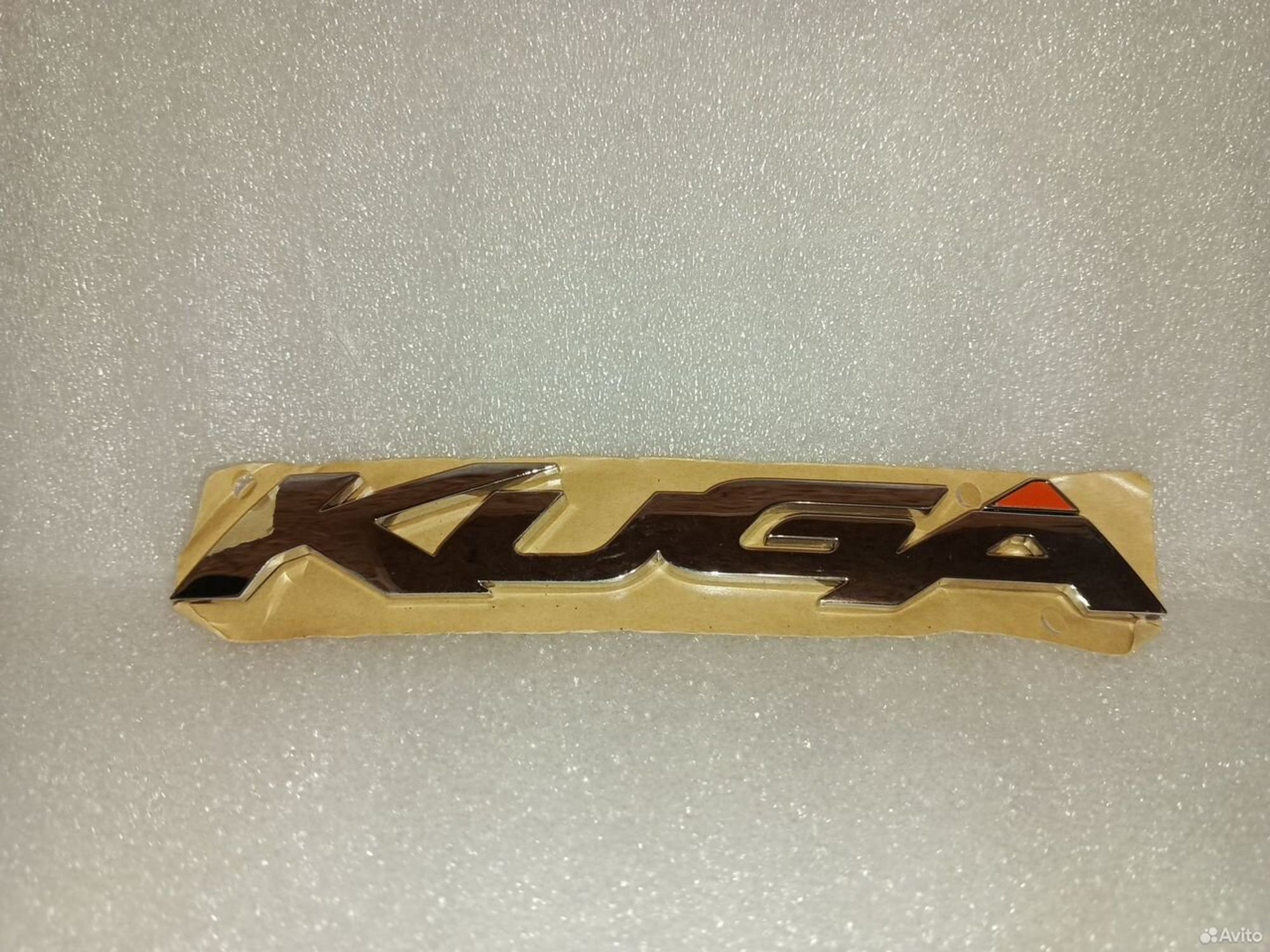 Эмблема на крышку багажника Ford Kuga, 2000 рублей, Уфа