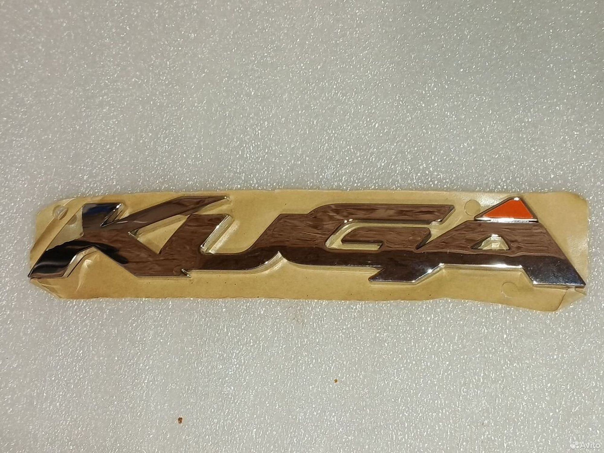 Эмблема на крышку багажника Ford Kuga, 2000 рублей, Уфа