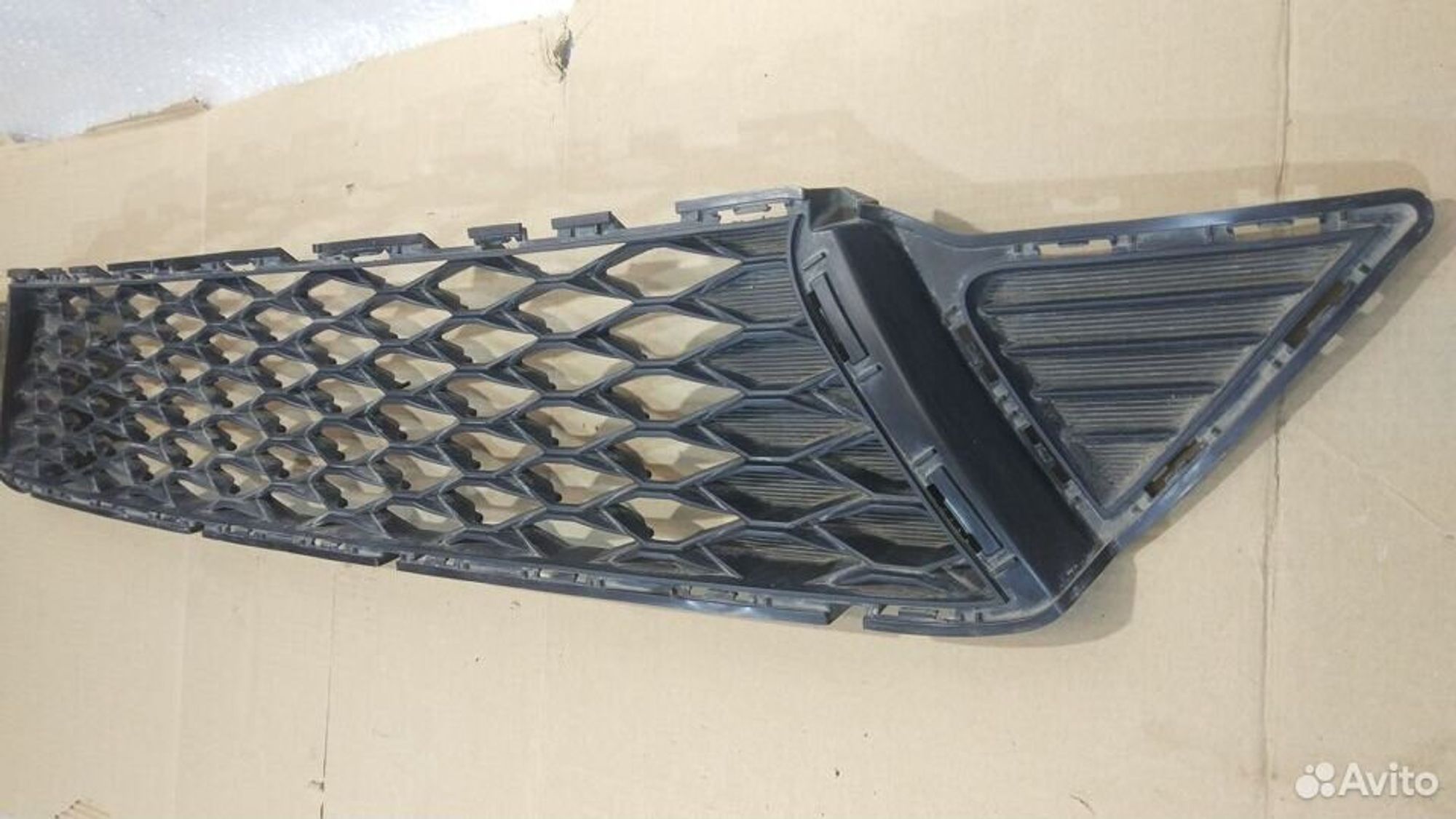 Решетка переднего бампера Kia Ceed с 2018, 3000 рублей, Уфа