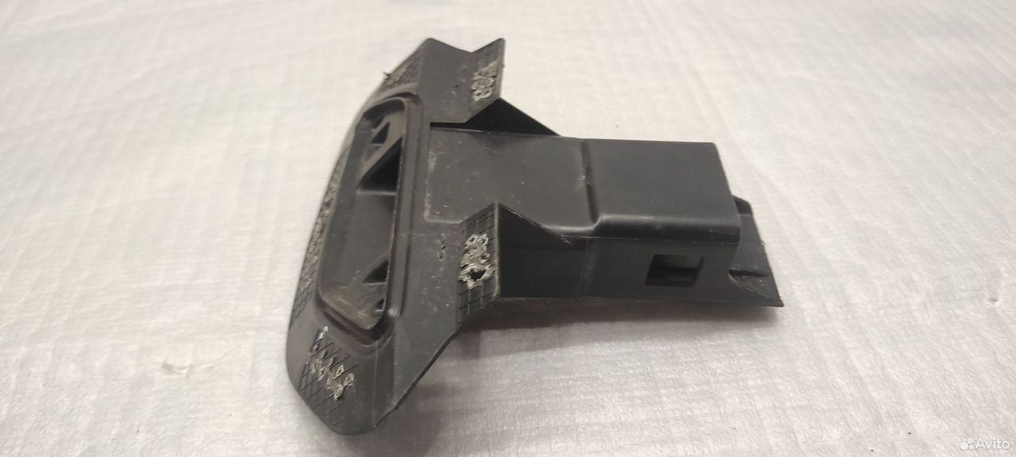 Кронштейн омывателя фар левый Volkswagen Touareg 3, 1500 рублей, Уфа