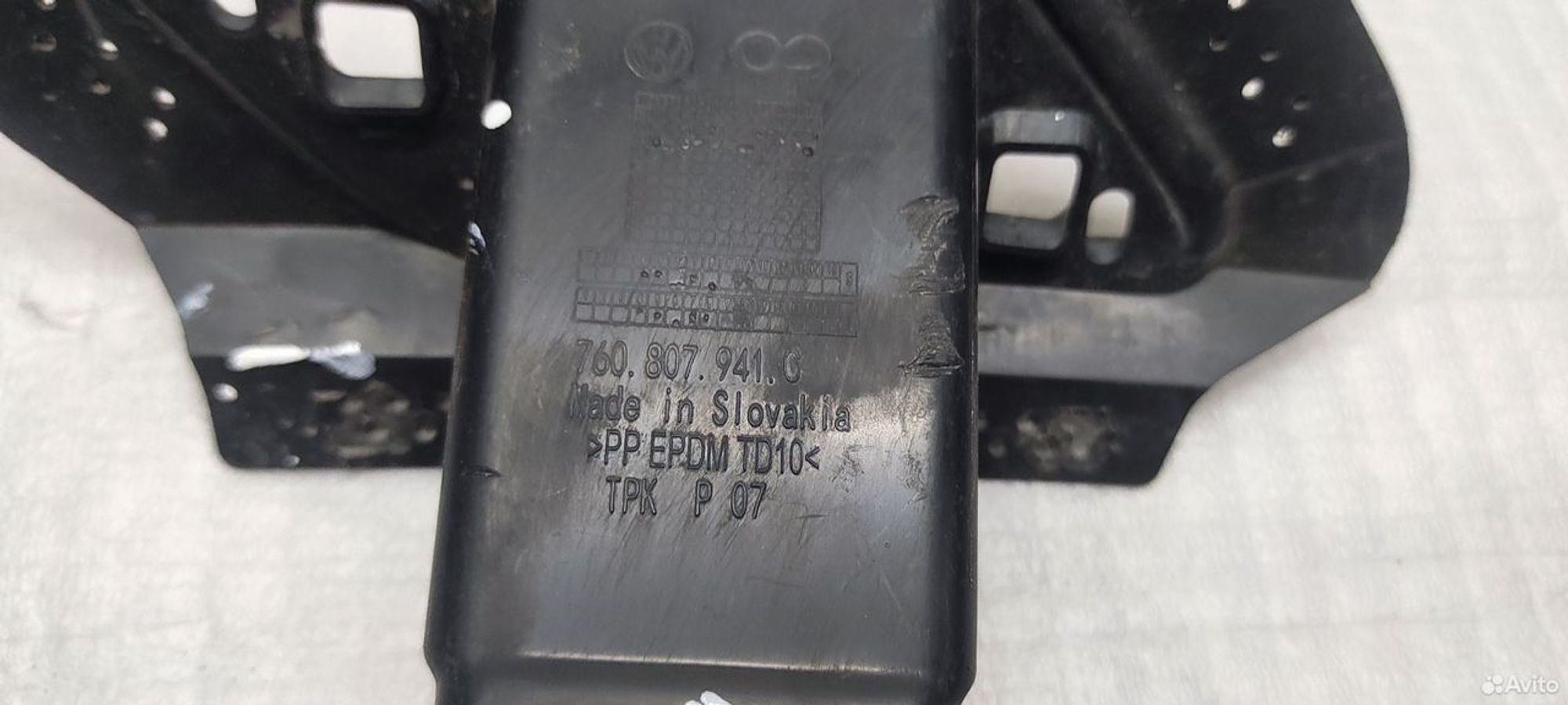 Кронштейн омывателя фар левый Volkswagen Touareg 3, 1500 рублей, Уфа