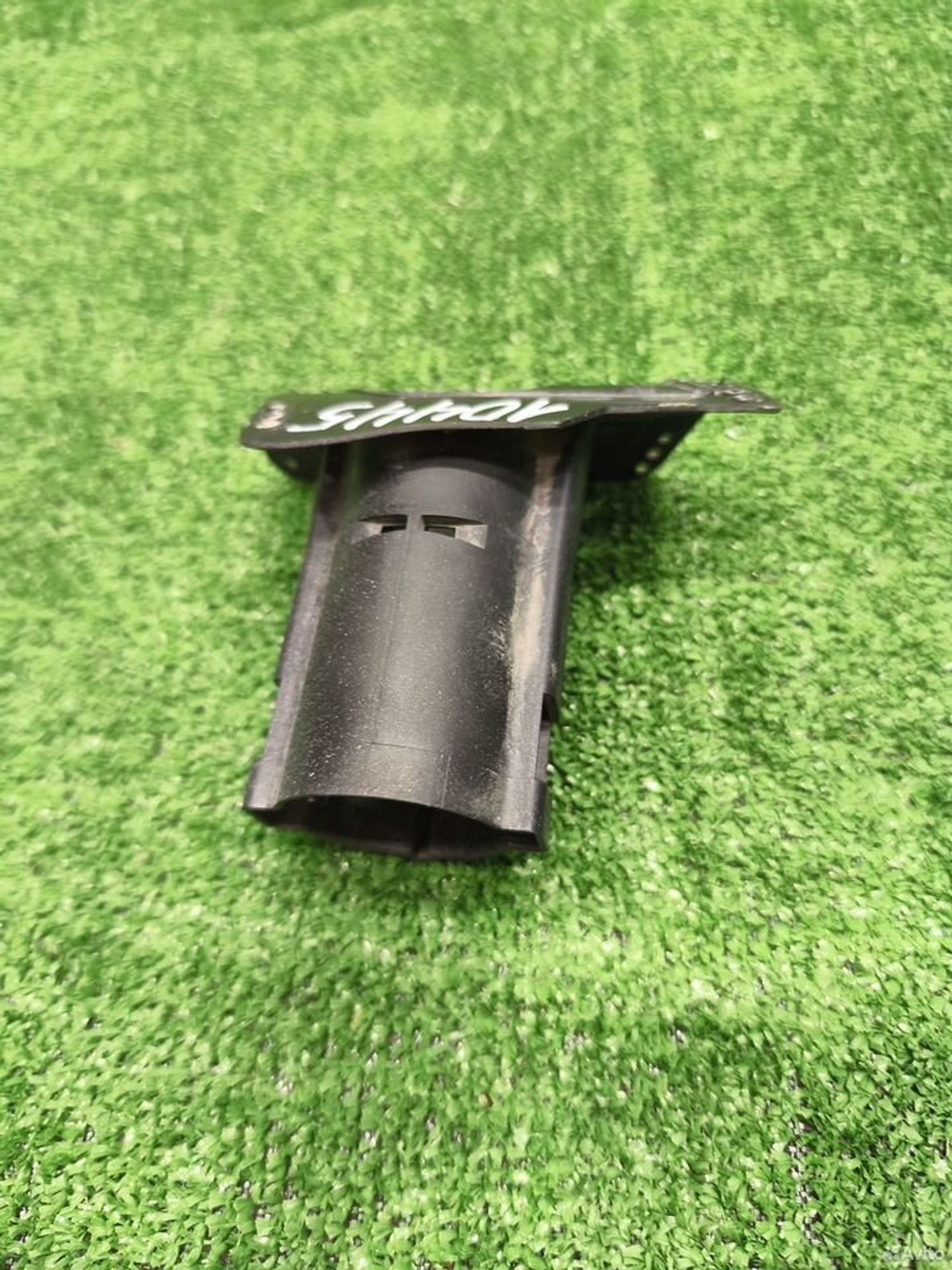 Кронштейн форсунки правый Volkswagen Golf 6, 1500 рублей, Уфа