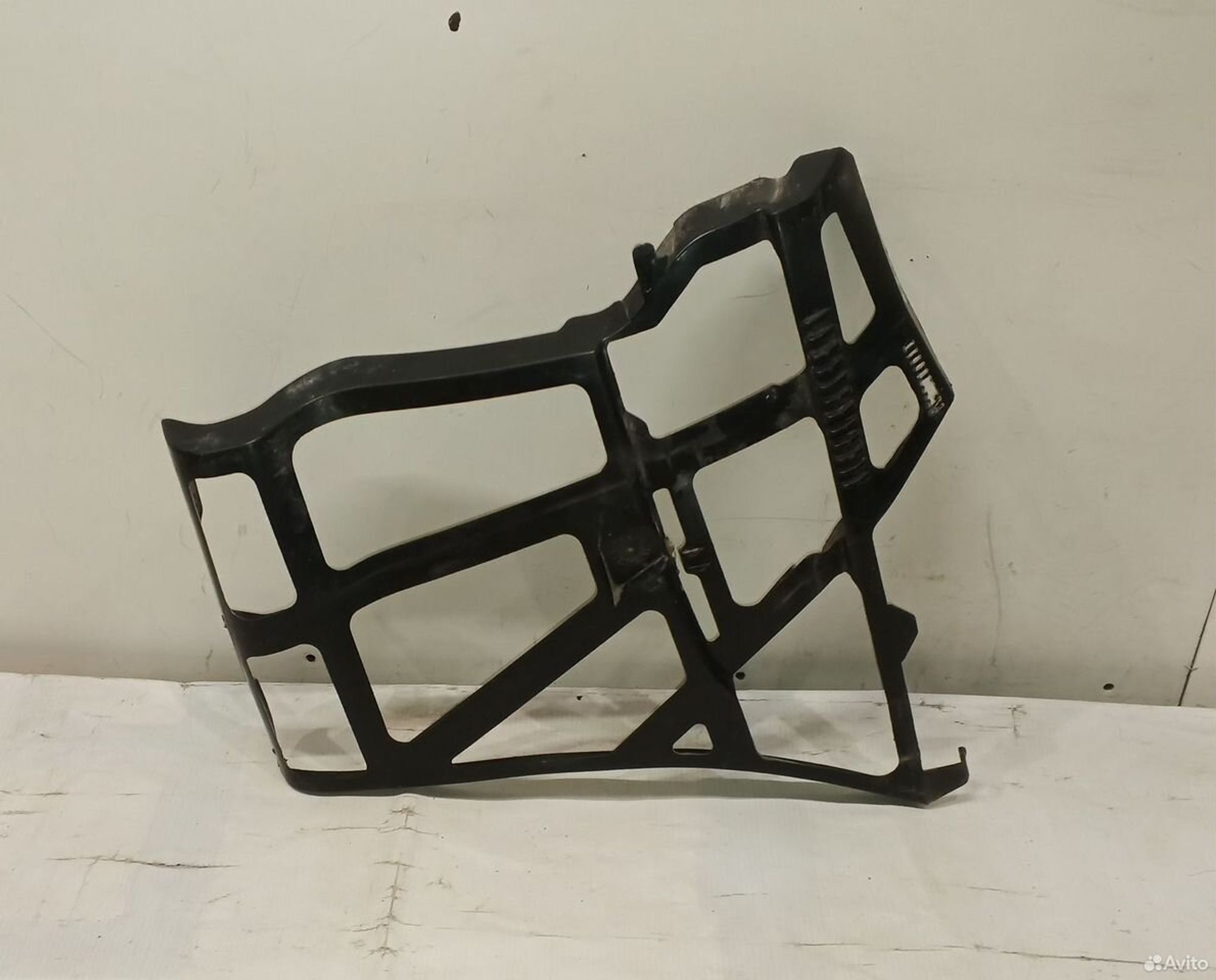 Кронштейн переднего бампера левый Peugeot 307, 1100 рублей, Уфа