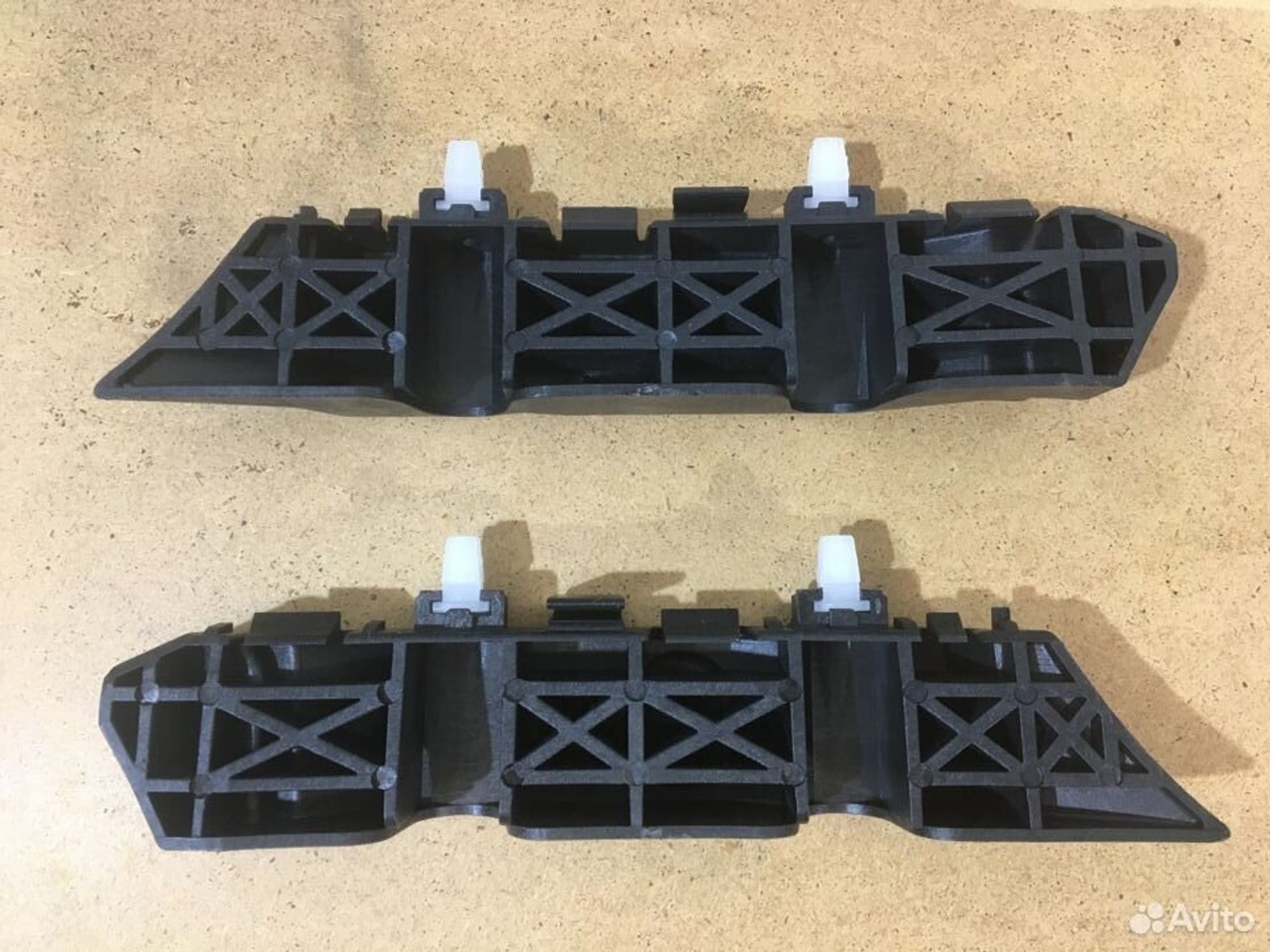 Кронштейн переднего бампера правый Kia Rio 3, 420 рублей, Уфа